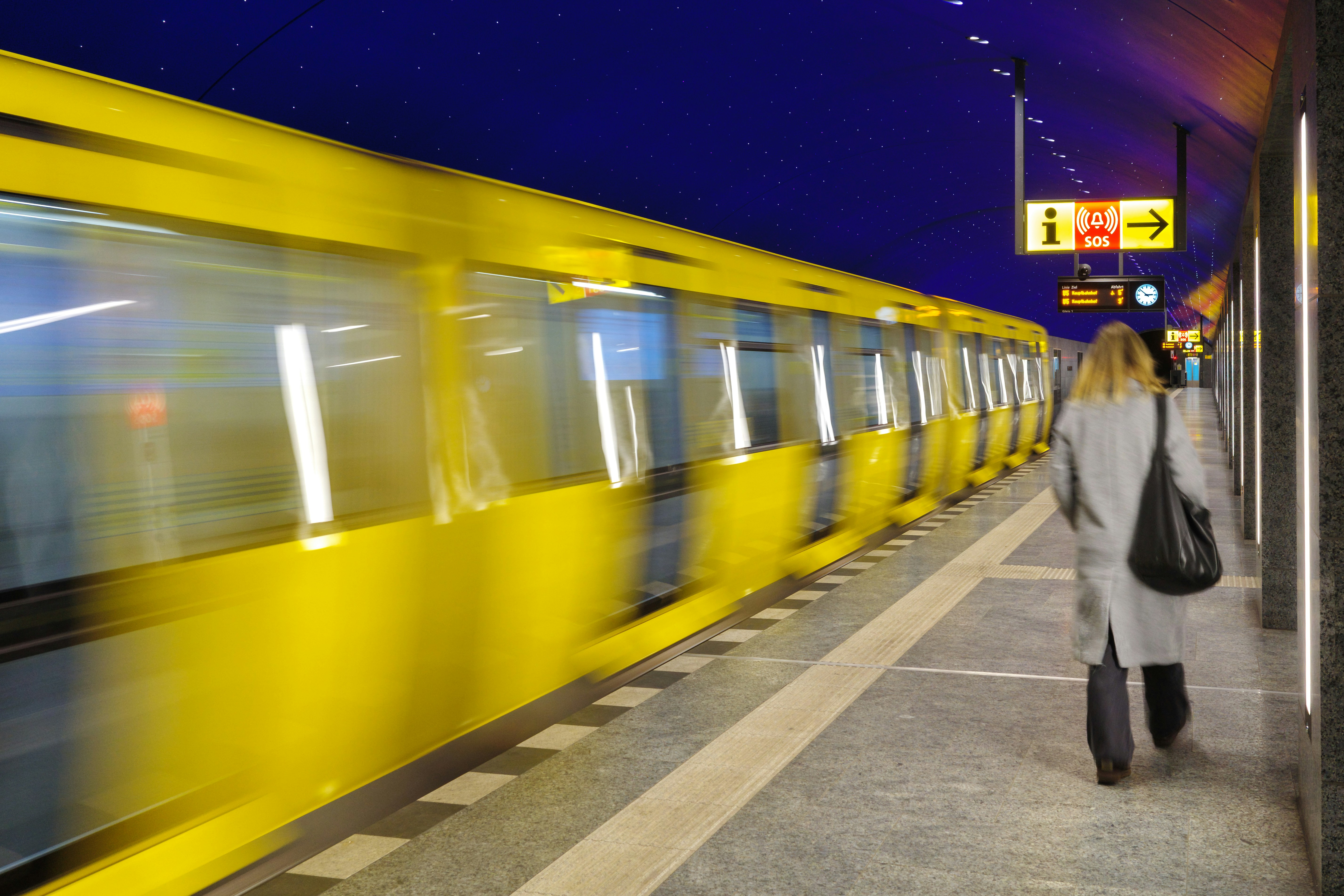 Photo by martijnbaudoin