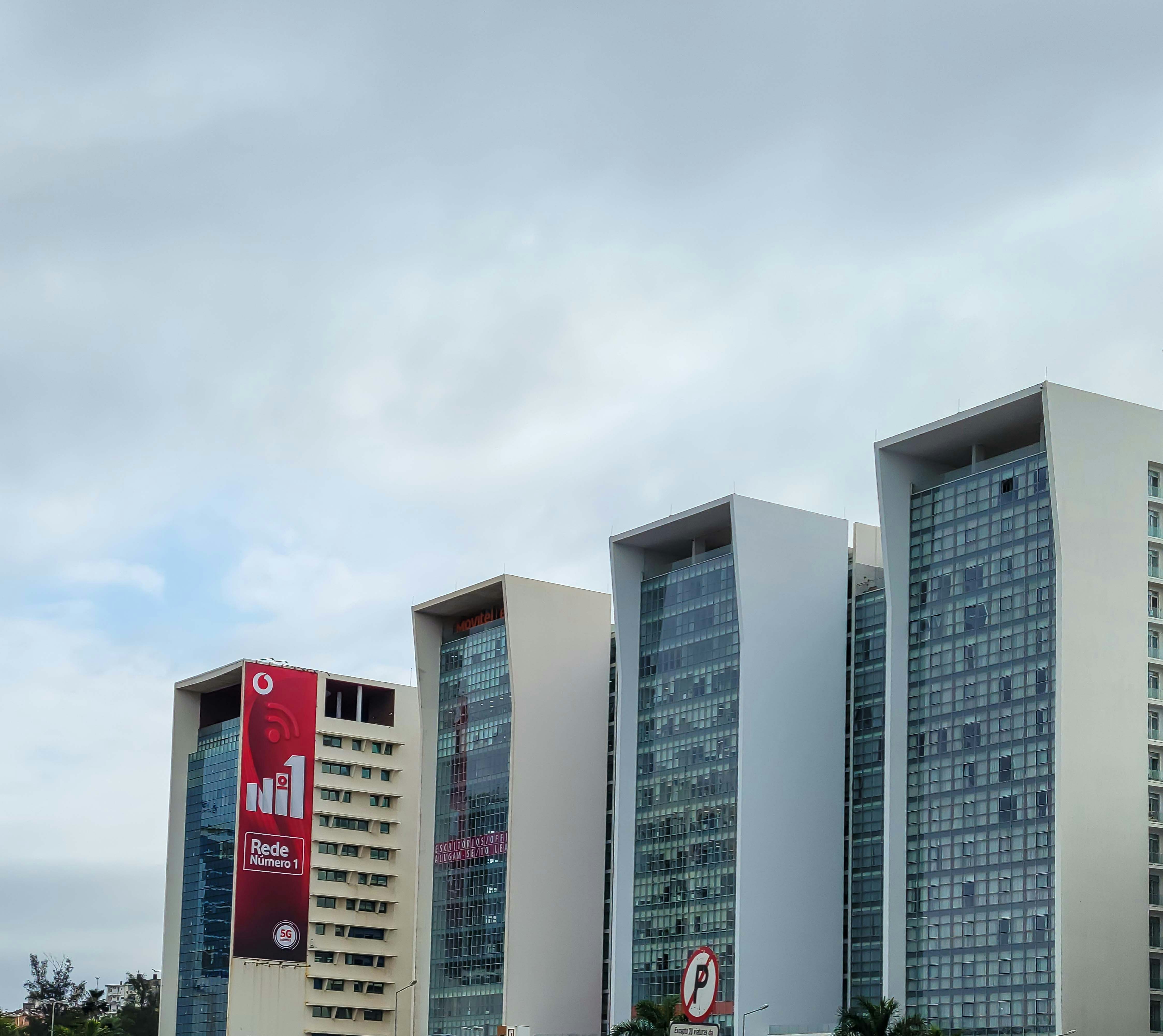 Luxury Homes for Global Investors