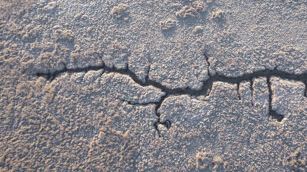 a crack in the ground that looks like a crack in the ground