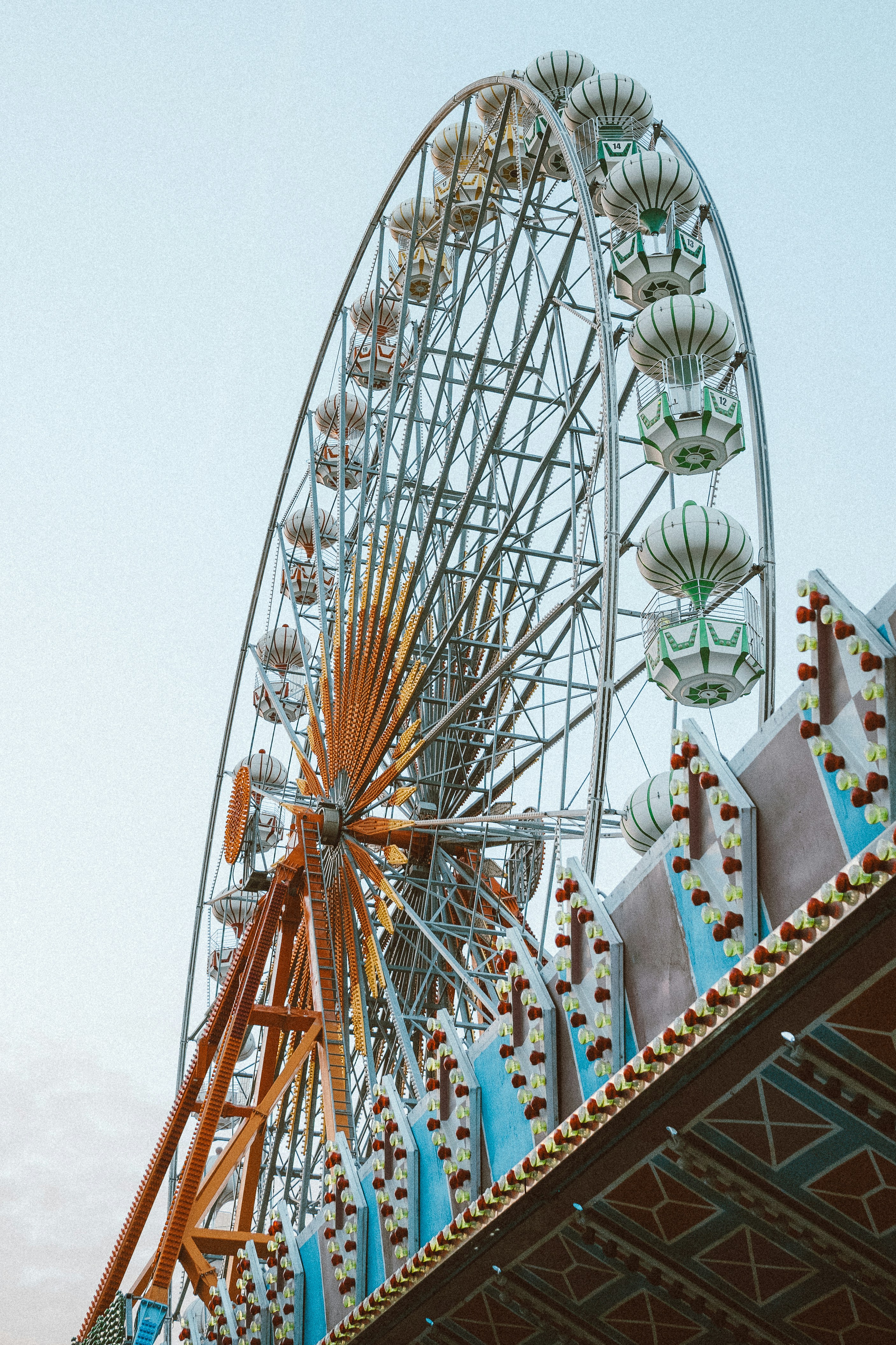 Photo by thefullonmonet