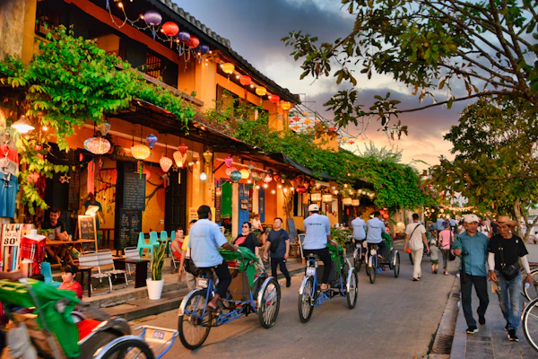 Central Vietnam Heritage Trail (Da Nang – Hue – Hoi An) detail 1
