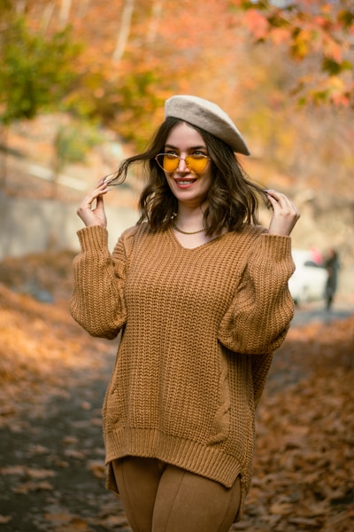 Photo 1701429862066 9a68b07becf0?q=85&w=600&h=600&fit=crop