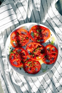 DIY Organic Tomato Potting Mix Recipe