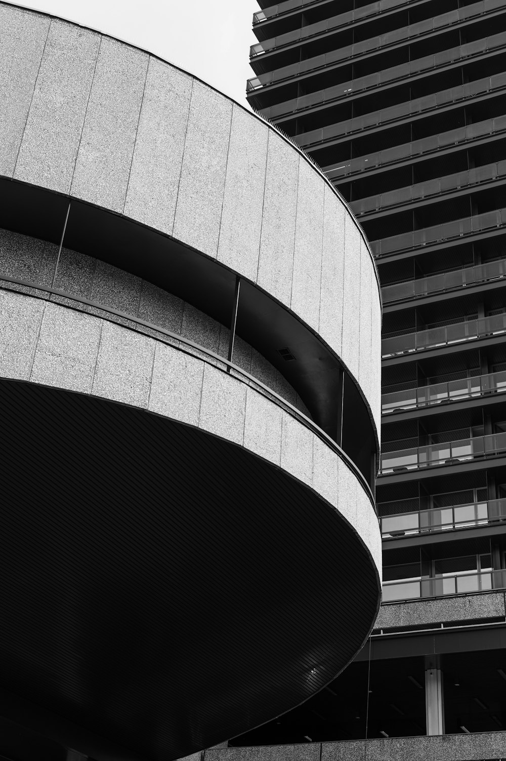 a black and white photo of a tall building