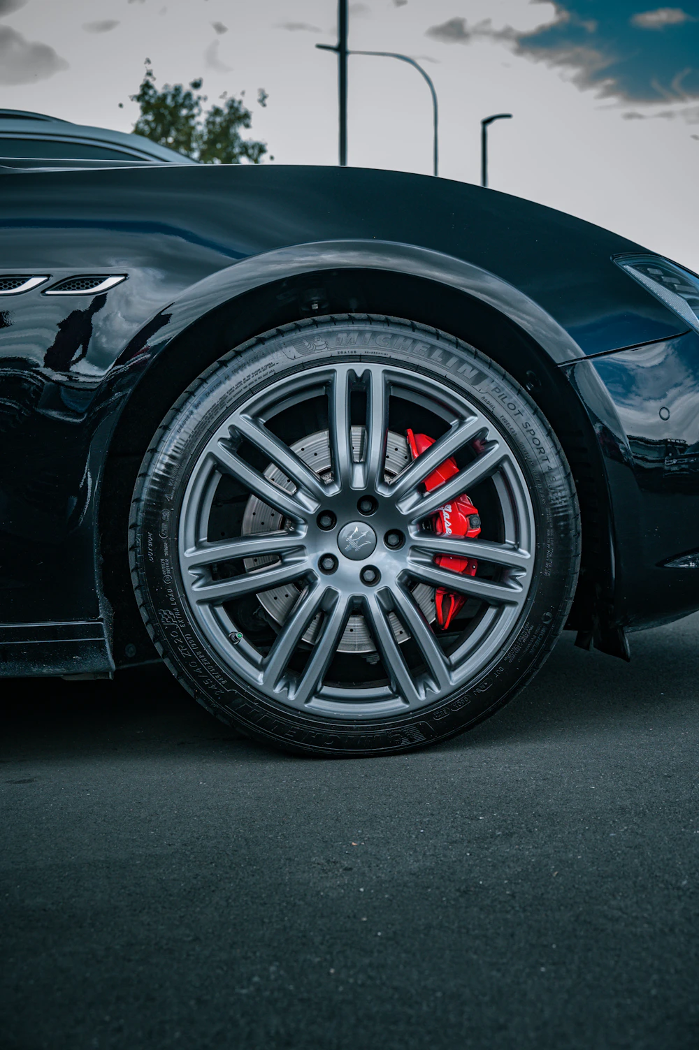 多輻輪圈與輪胎搭配，同類商品示意圖片（商品示意）