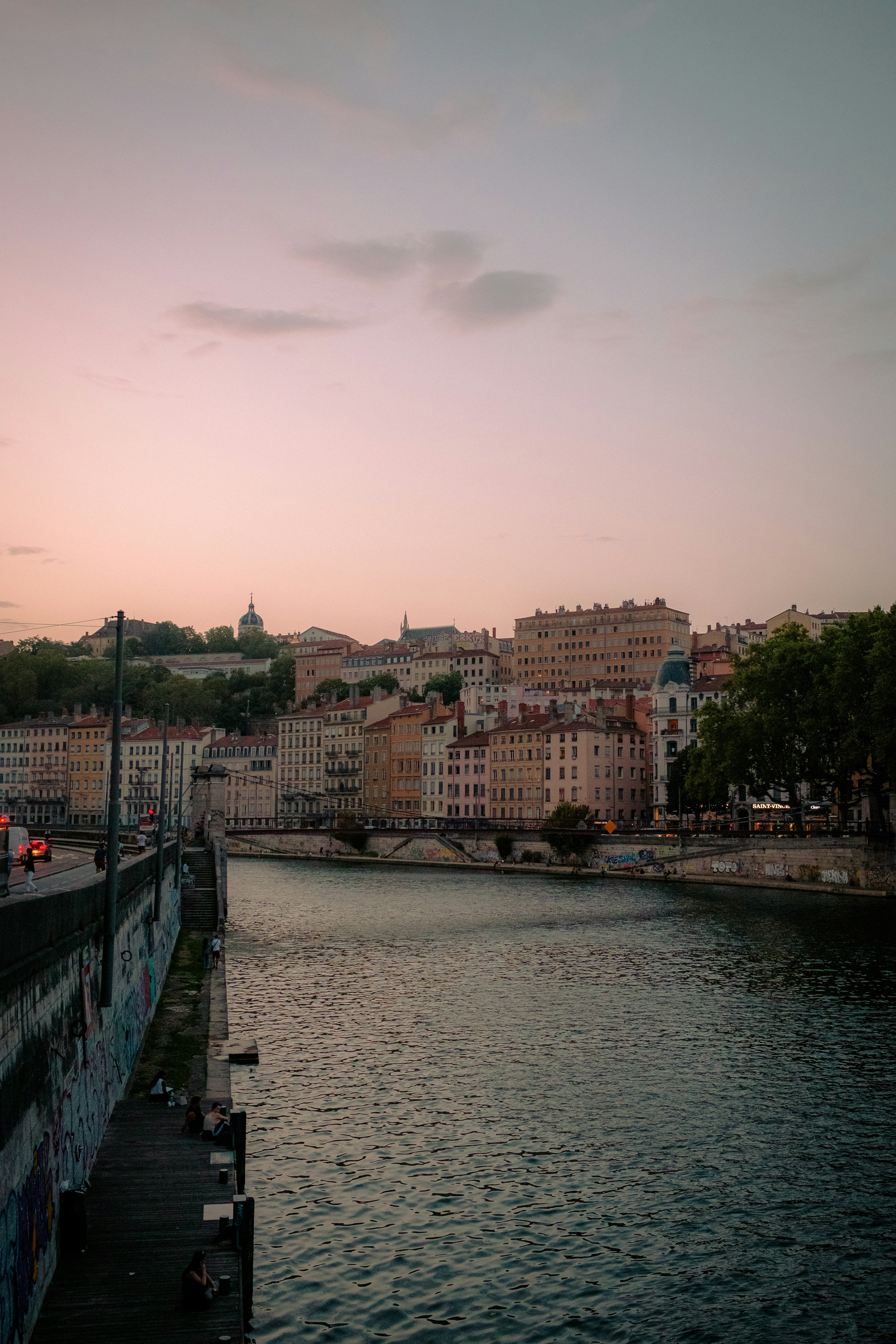 Photo by valentinlacoste