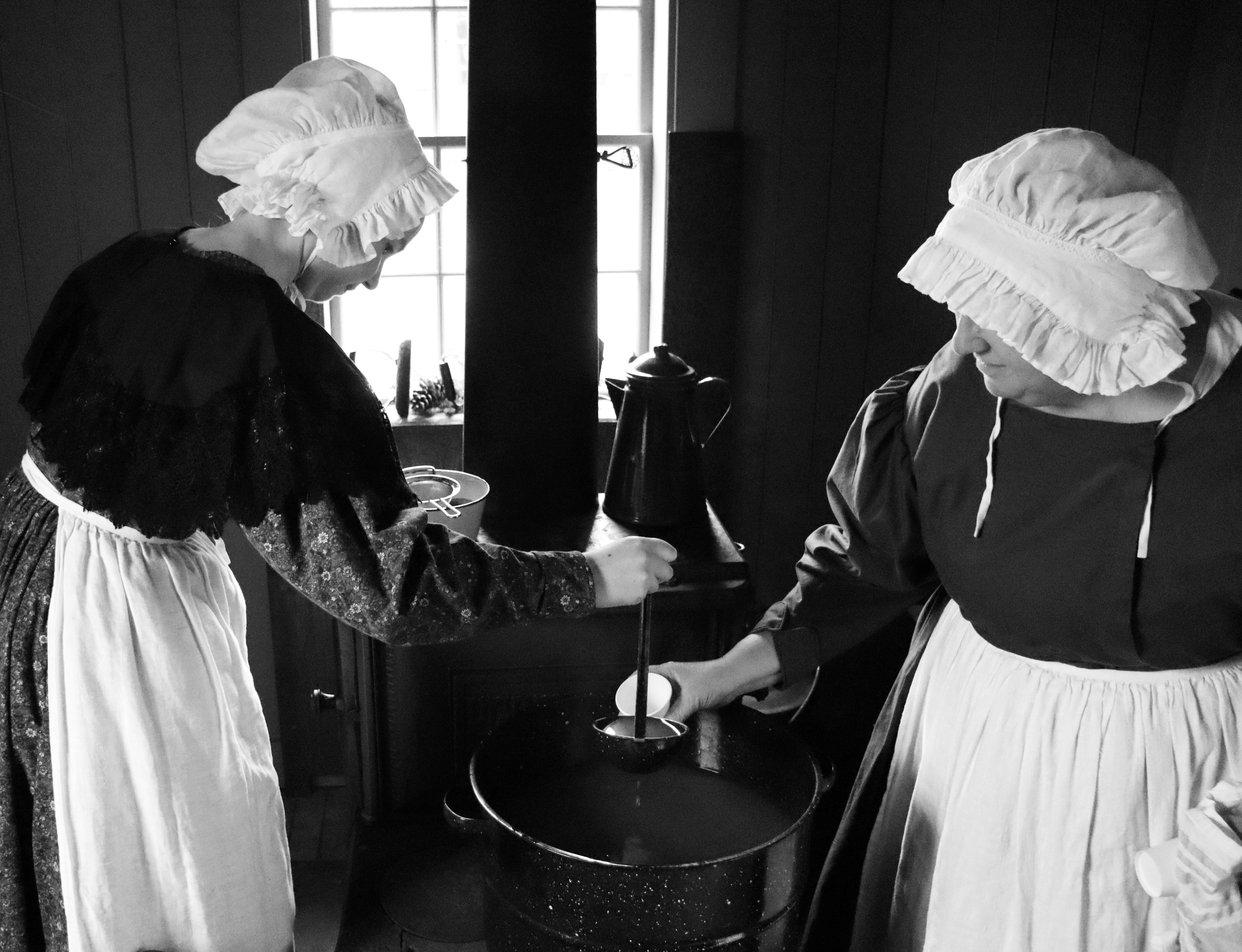 Exploring the Fantasy of Time Travel in 'Bon Appétit, Your Majesty'