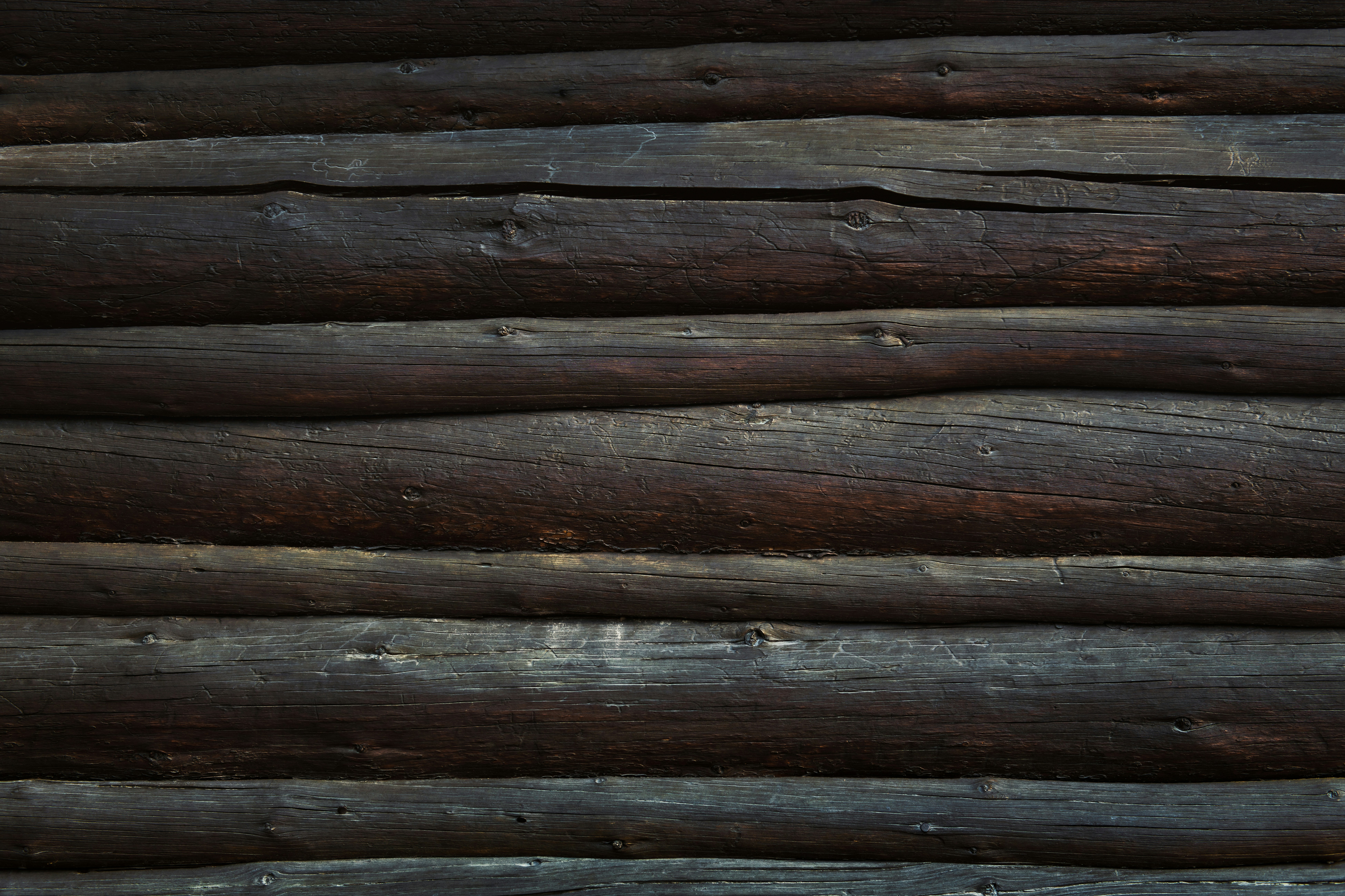 Biar Log Docker Kamu Rapi dan Terkendali Pakai Logrotate.