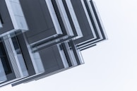 Clean and modern icon set representing technology and innovation in construction.