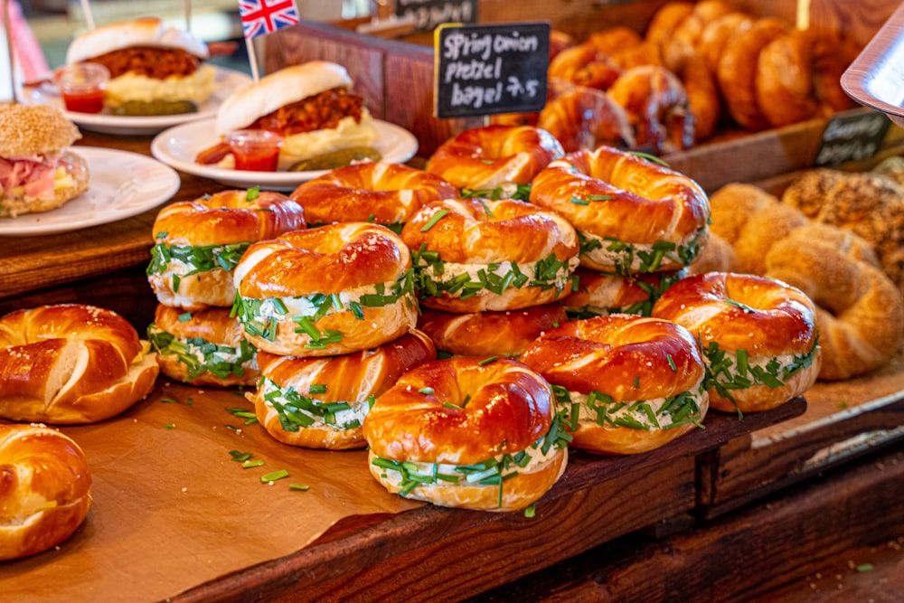 a bunch of breads that are on a table