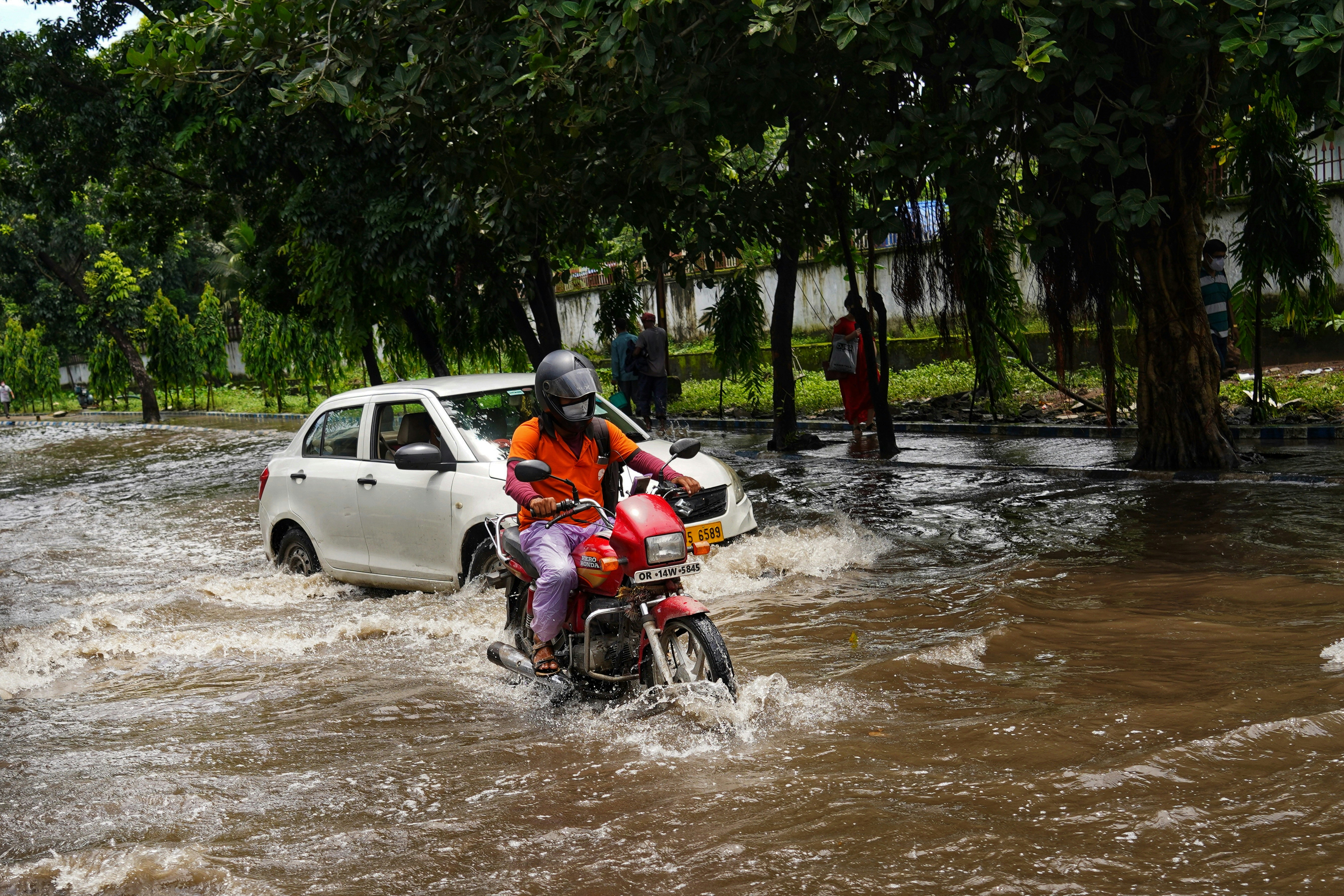 Έντονες Πλημμύρες στη Βόρεια Κύπρο: Οι Δήμοι Αντιμετωπίζουν Μεγάλη Κρίση