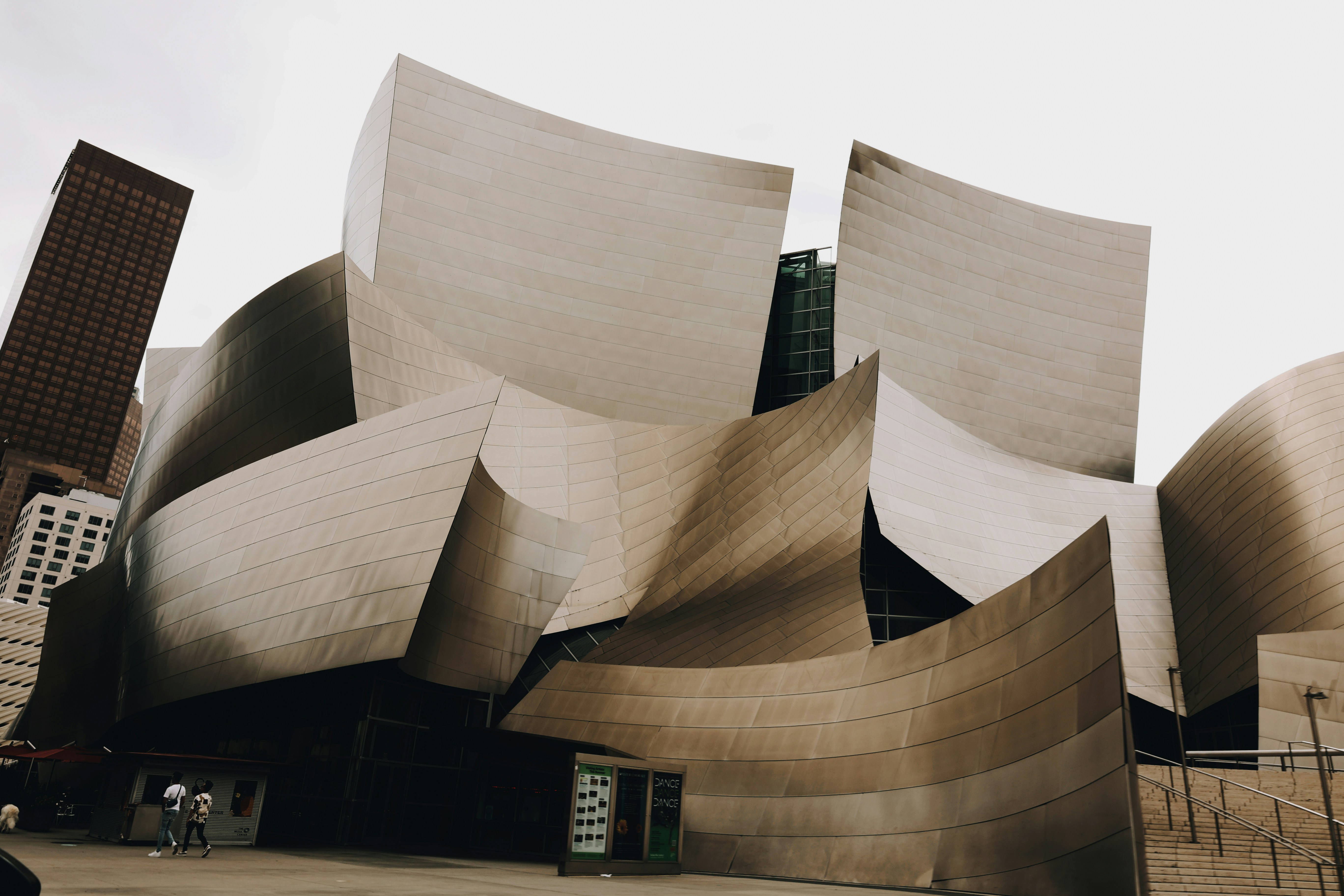 Photo by jonathansancheziam