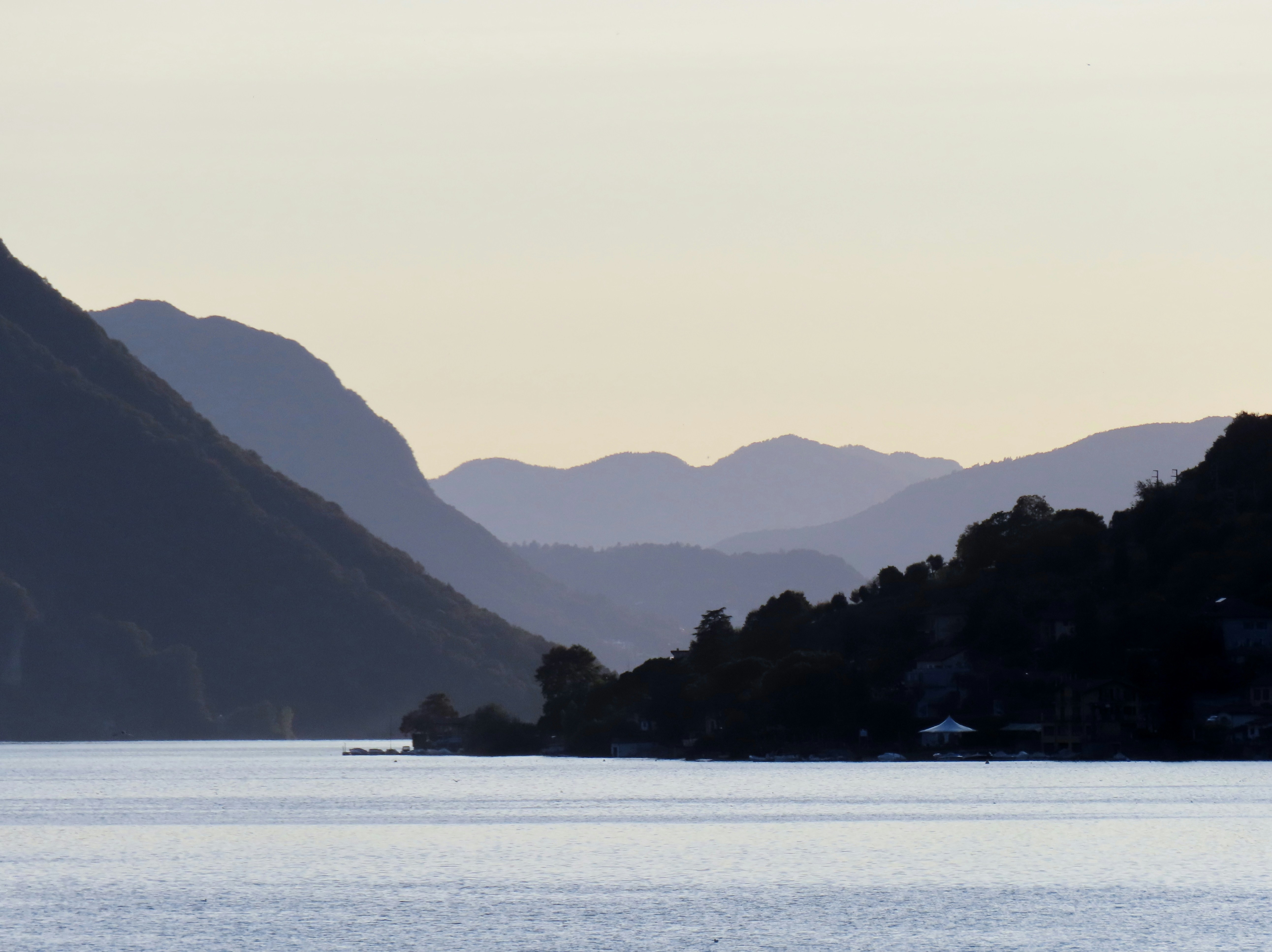 Photo by dieterrohmann