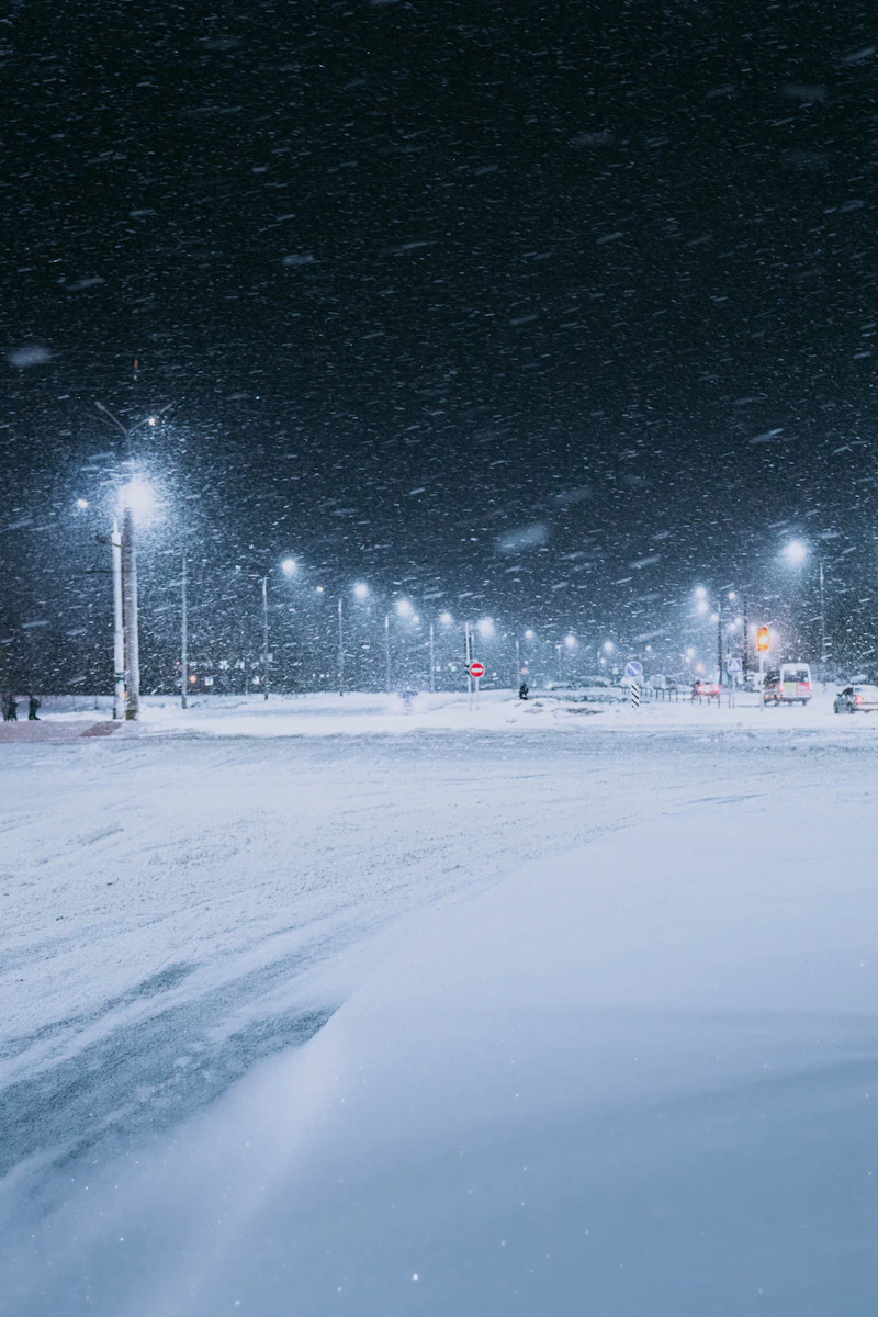 Commercial parking lot snow removal Edmonton