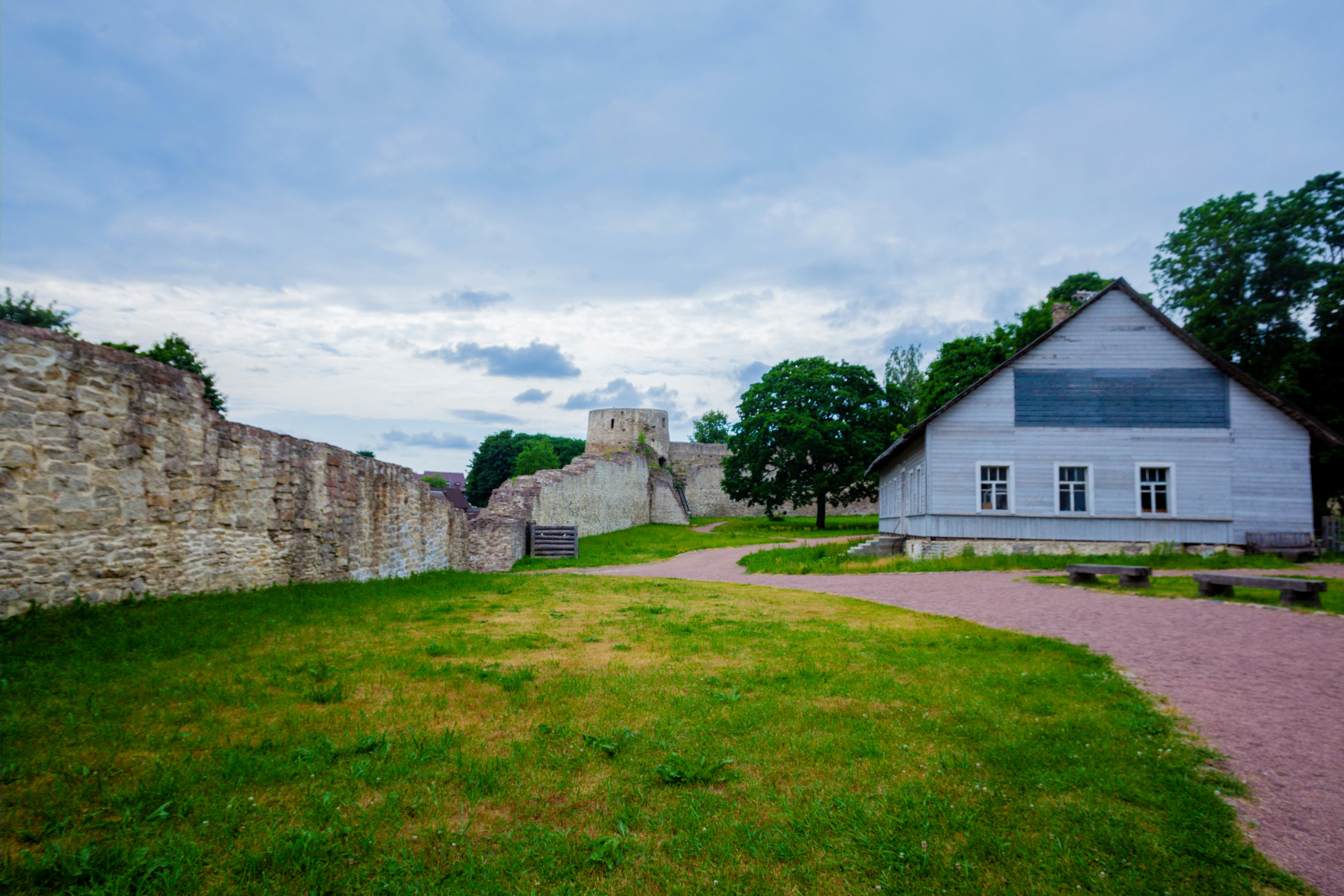 Photo by mariamaximova