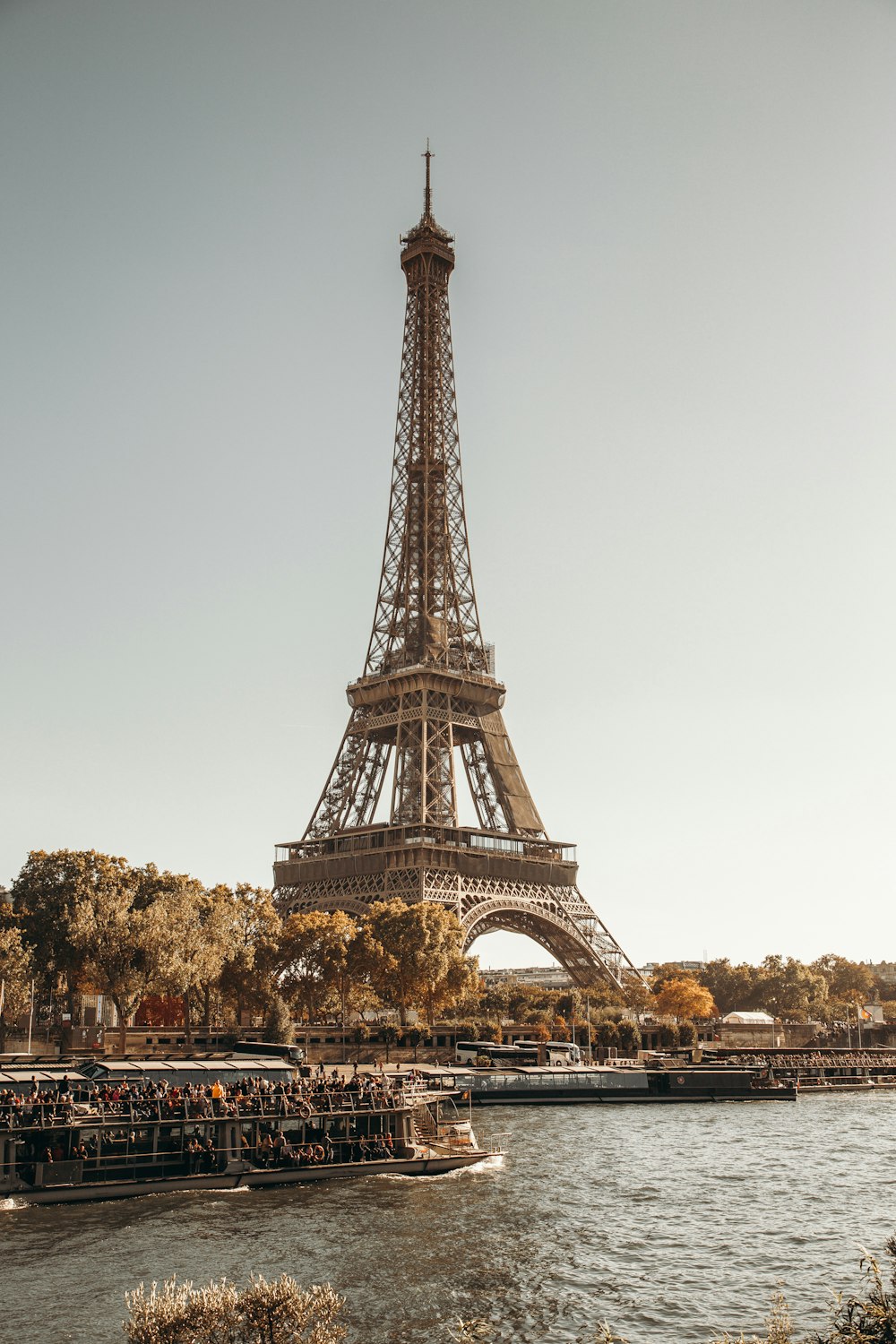 the eiffel tower towering over the city of paris