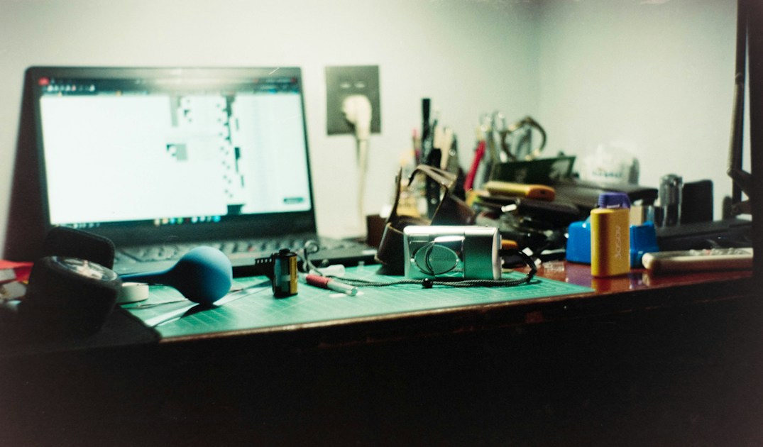 The Content Creator's Desk Setup: Camera, Mic, Lights, and Layout