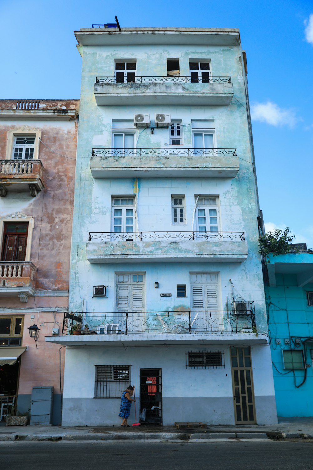 a tall building with balconies and balconies on it