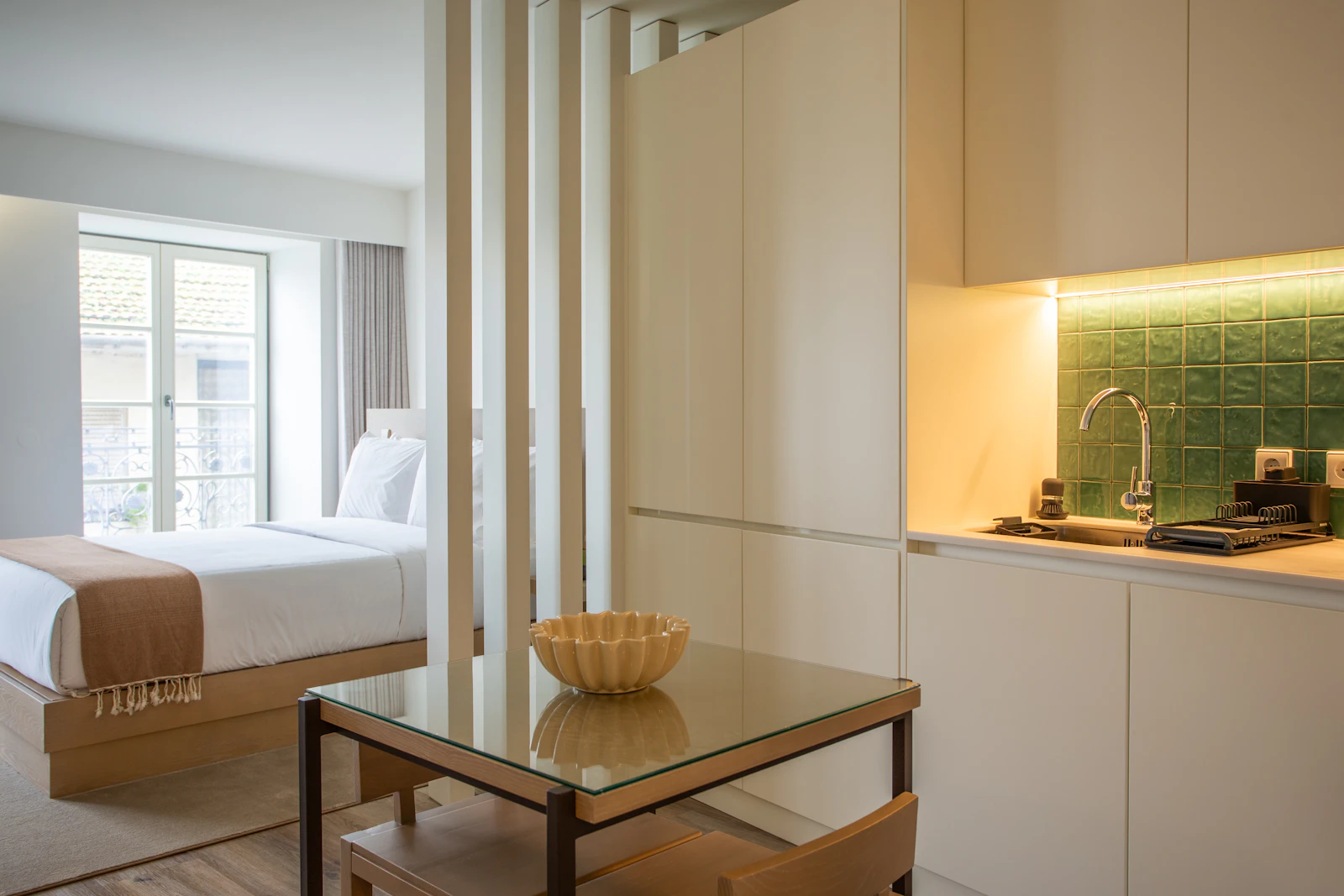 Studio contemporâneo com design inteligente