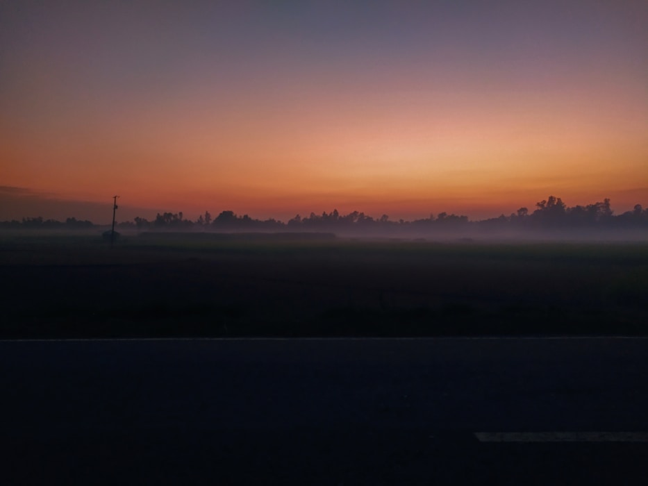 Photo 1702054246519 22dbe23a07cd?q=85&w=1500&h=700&fit=crop