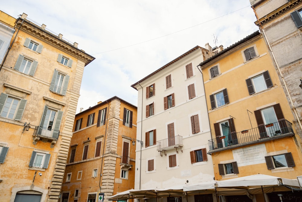 a group of buildings that are next to each other