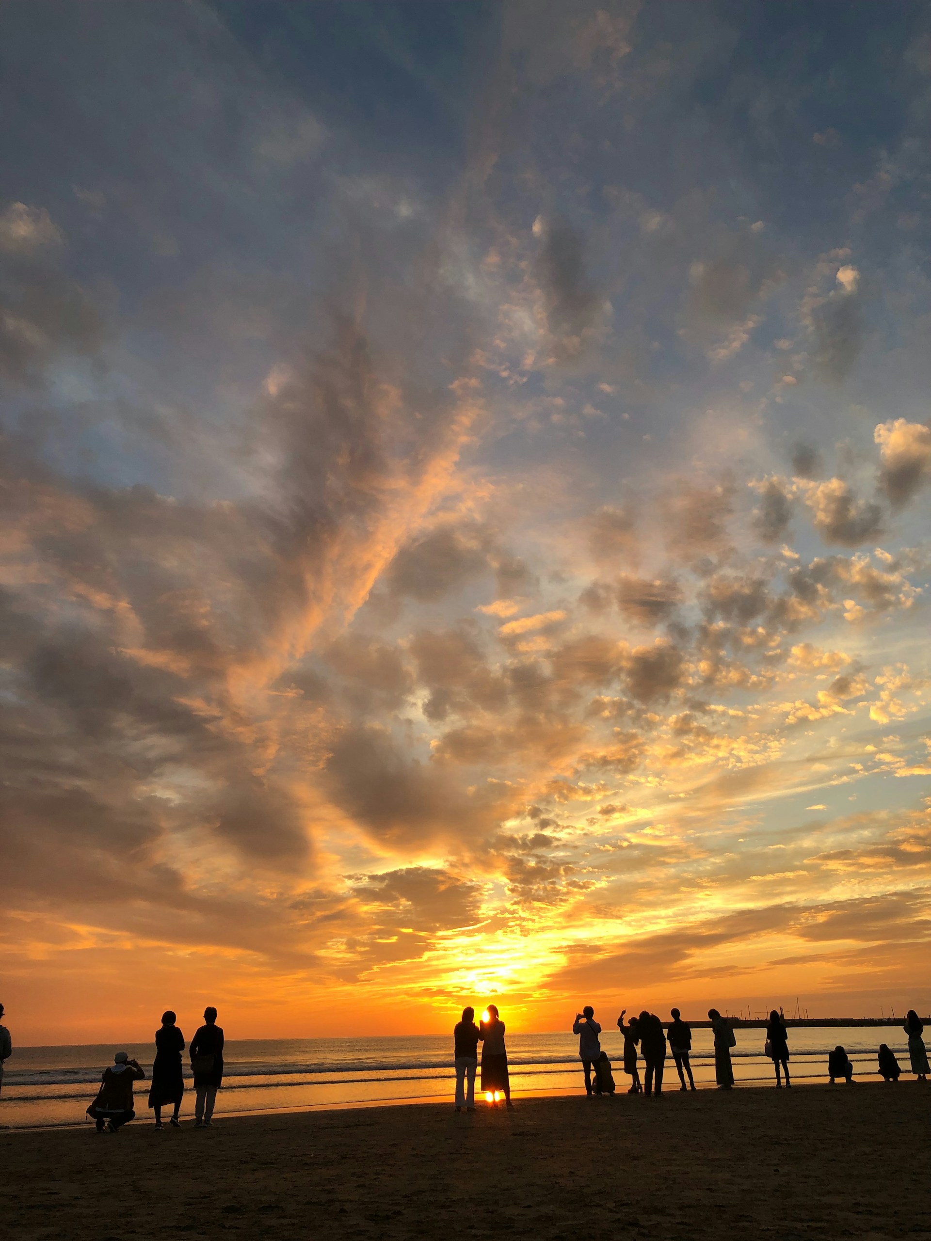 black and brown leather padded tub sofa