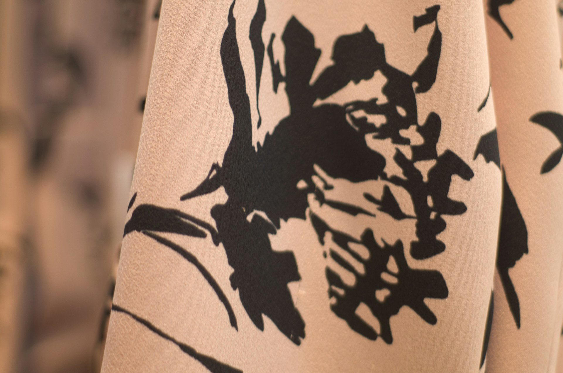 black and white bed linen