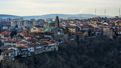 Veliko Tarnovo’s houses stacked above the Yantra gorge, the cathedral on the ridge