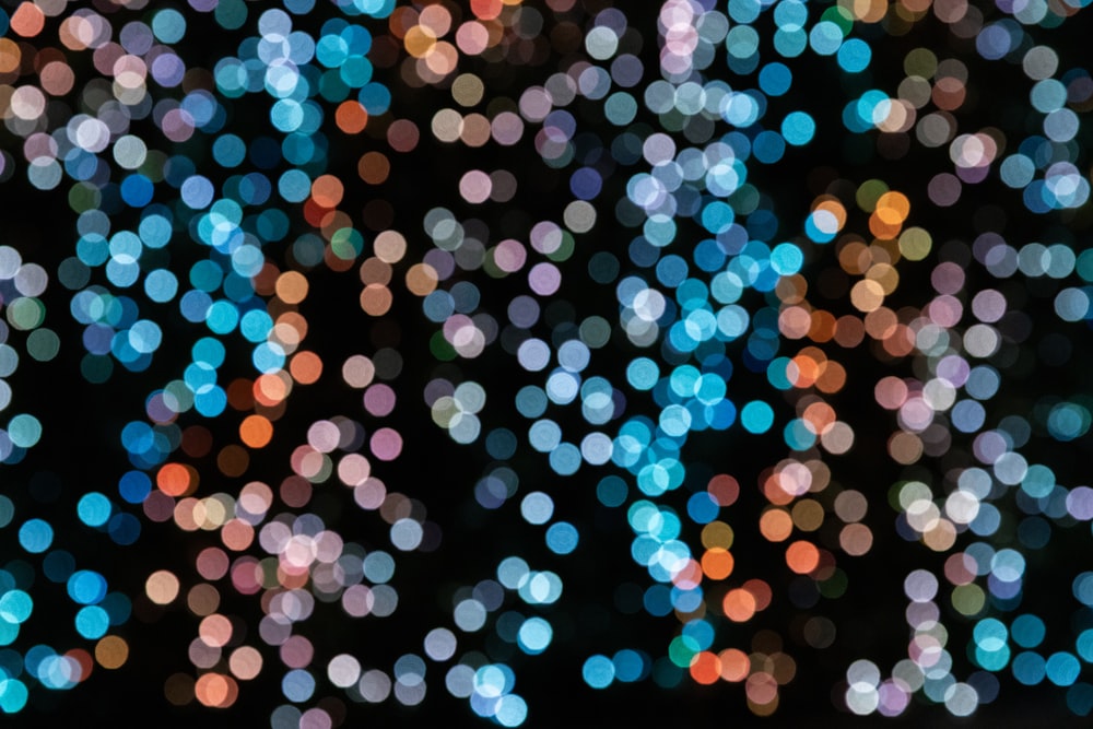 a blurry photo of a bunch of lights