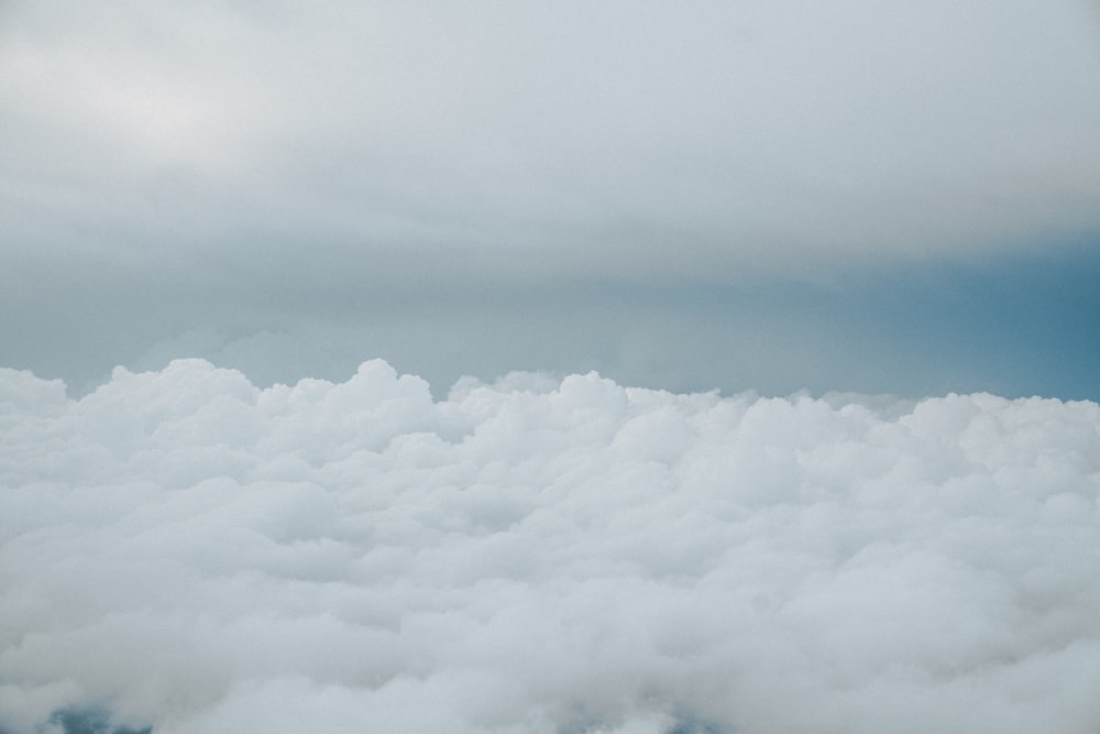 비행기에서 바라본 구름