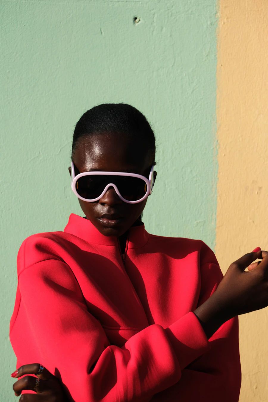 Nigerian lady wearing sunglasses in a fashion portrait