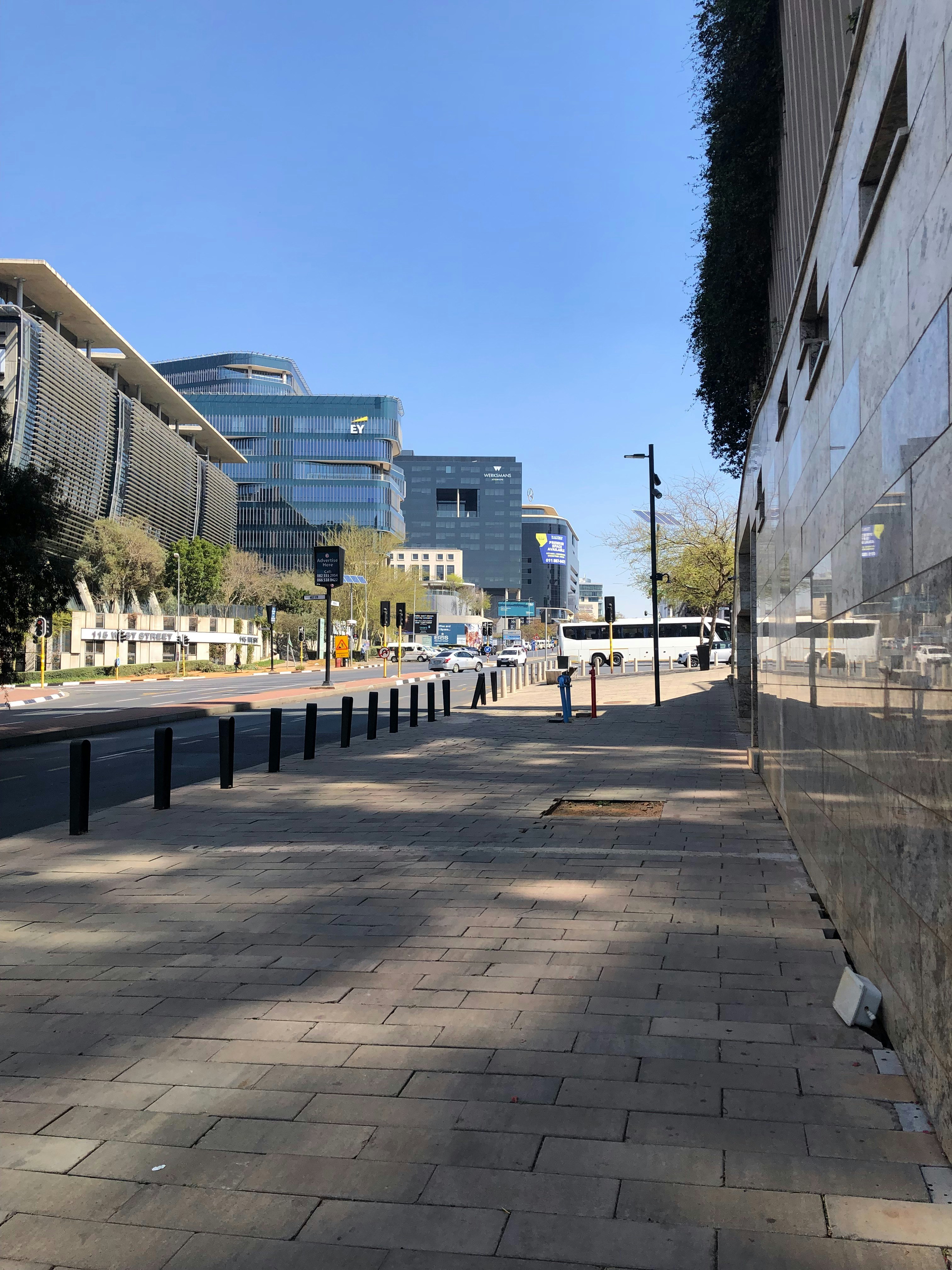 Photo by eliahsarayi