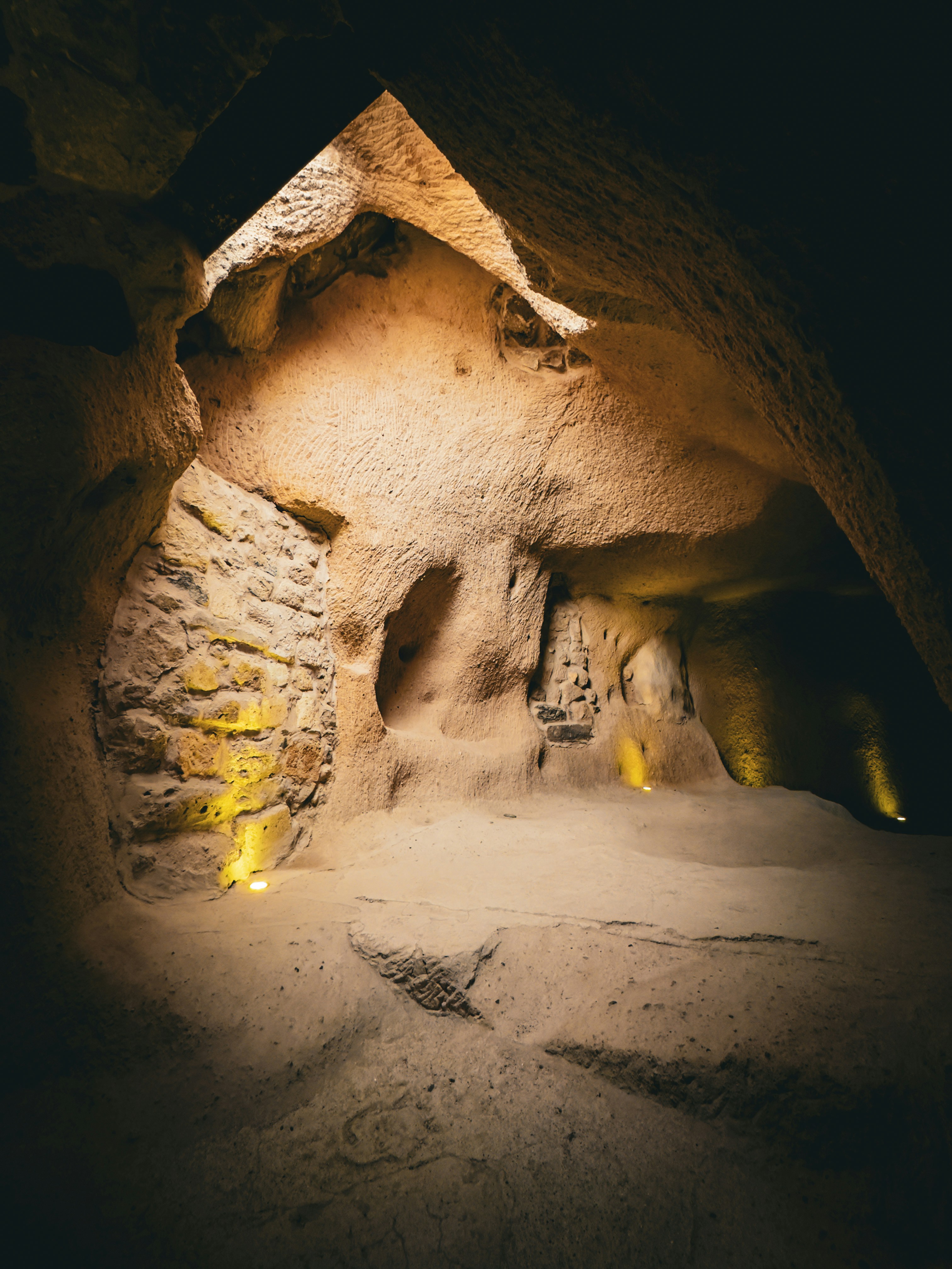 Photo by gamzeteoman