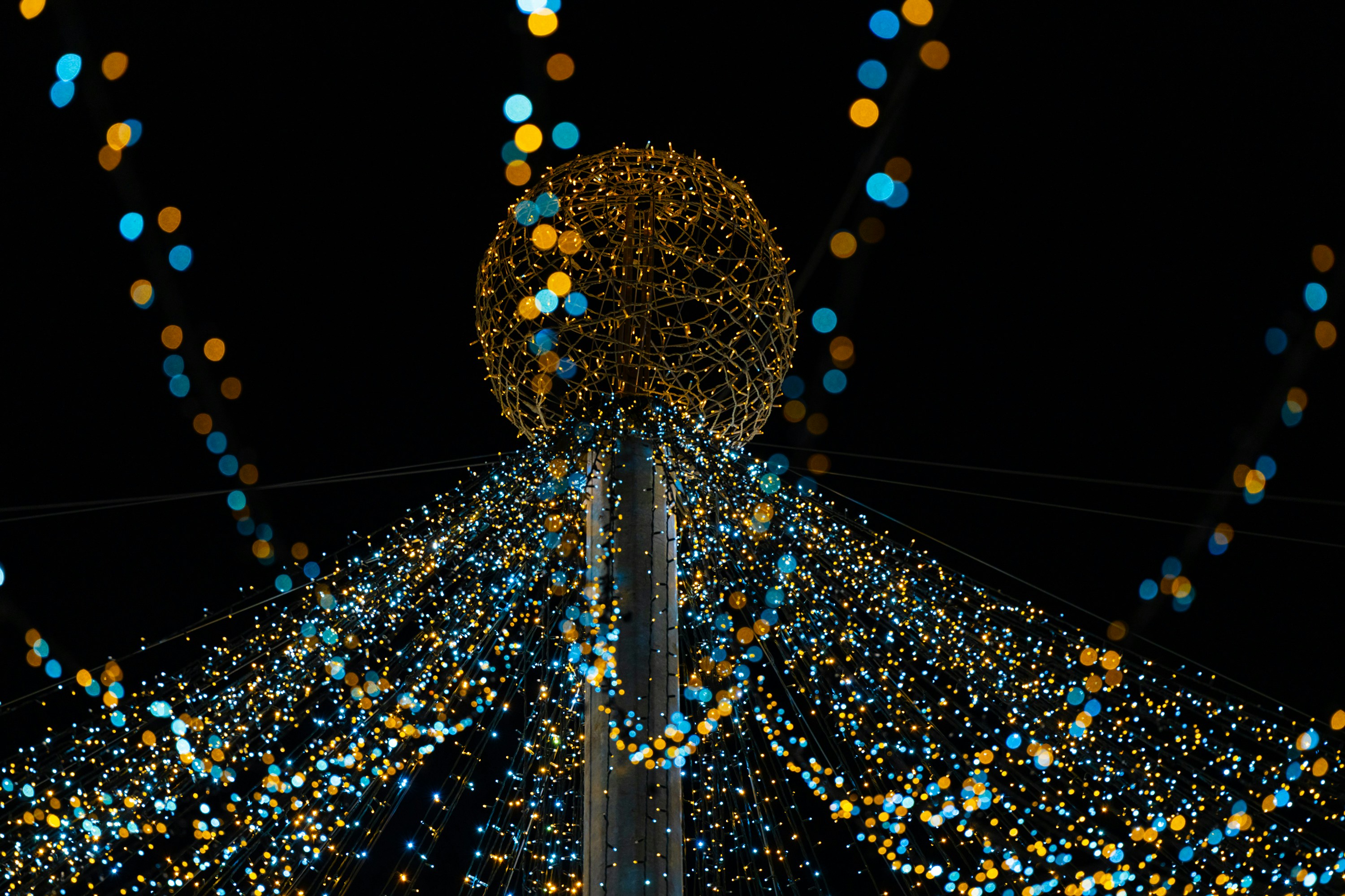 AI chatbot user interface - 7 Best Chatbot UI Design Examples for Website [+ Templates]