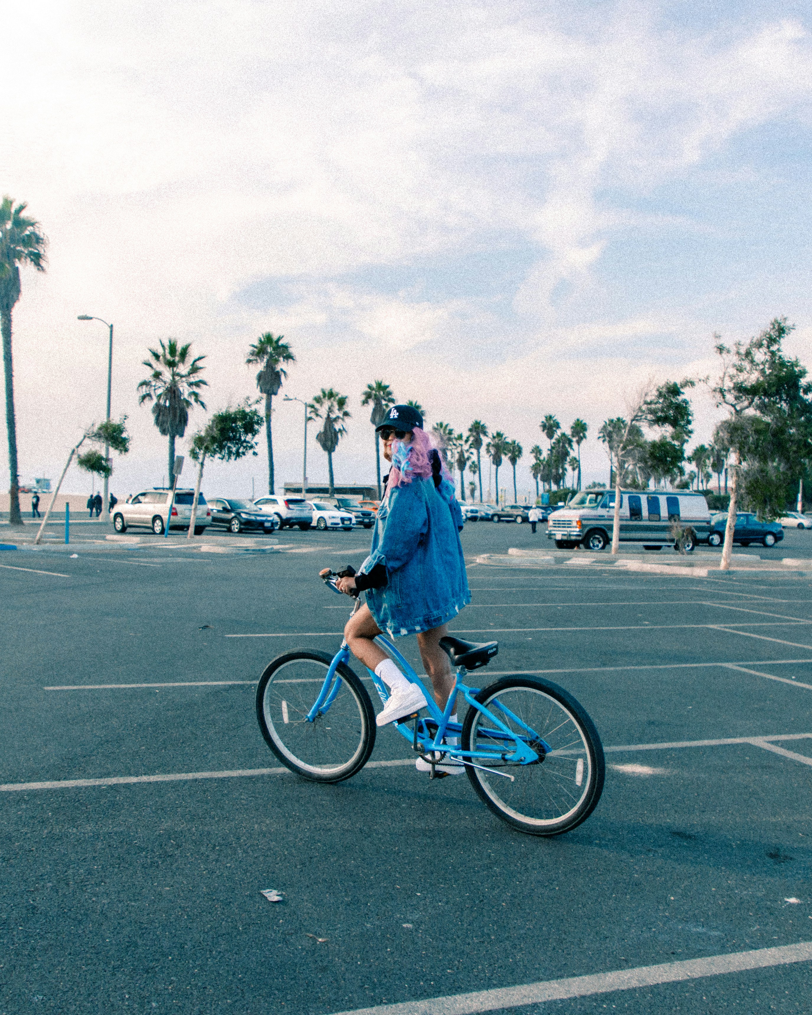Cody Rini Riding E Bike Pictures | Download Free Images on Unsplash