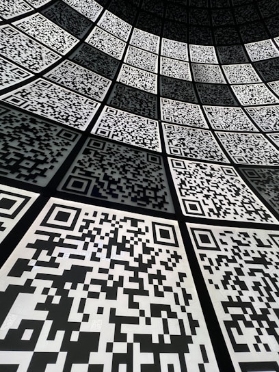 A vibrant and artistic QR code design showcasing various colors and patterns.