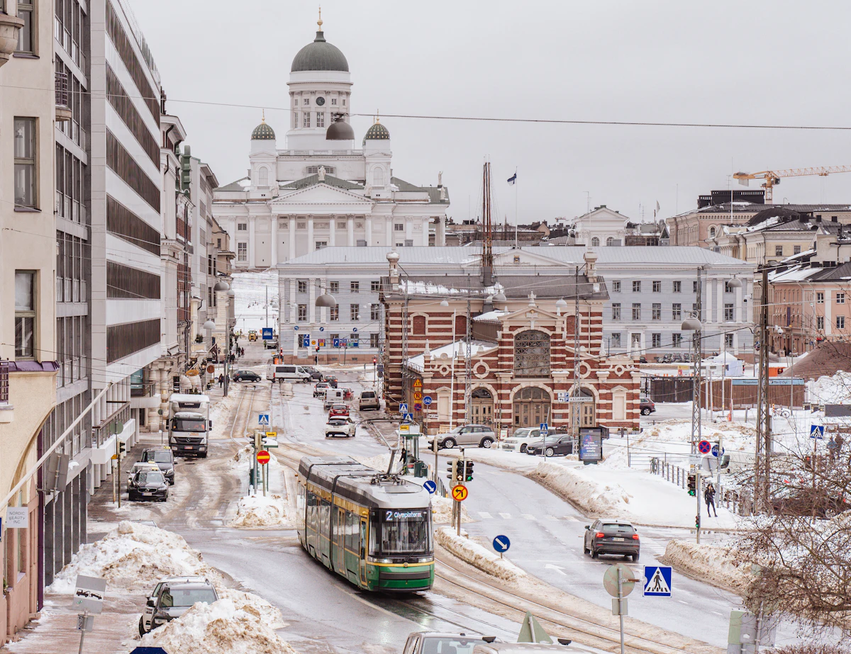 Finland eSIM Guide 2026: Helsinki, Lapland and Aurora Season