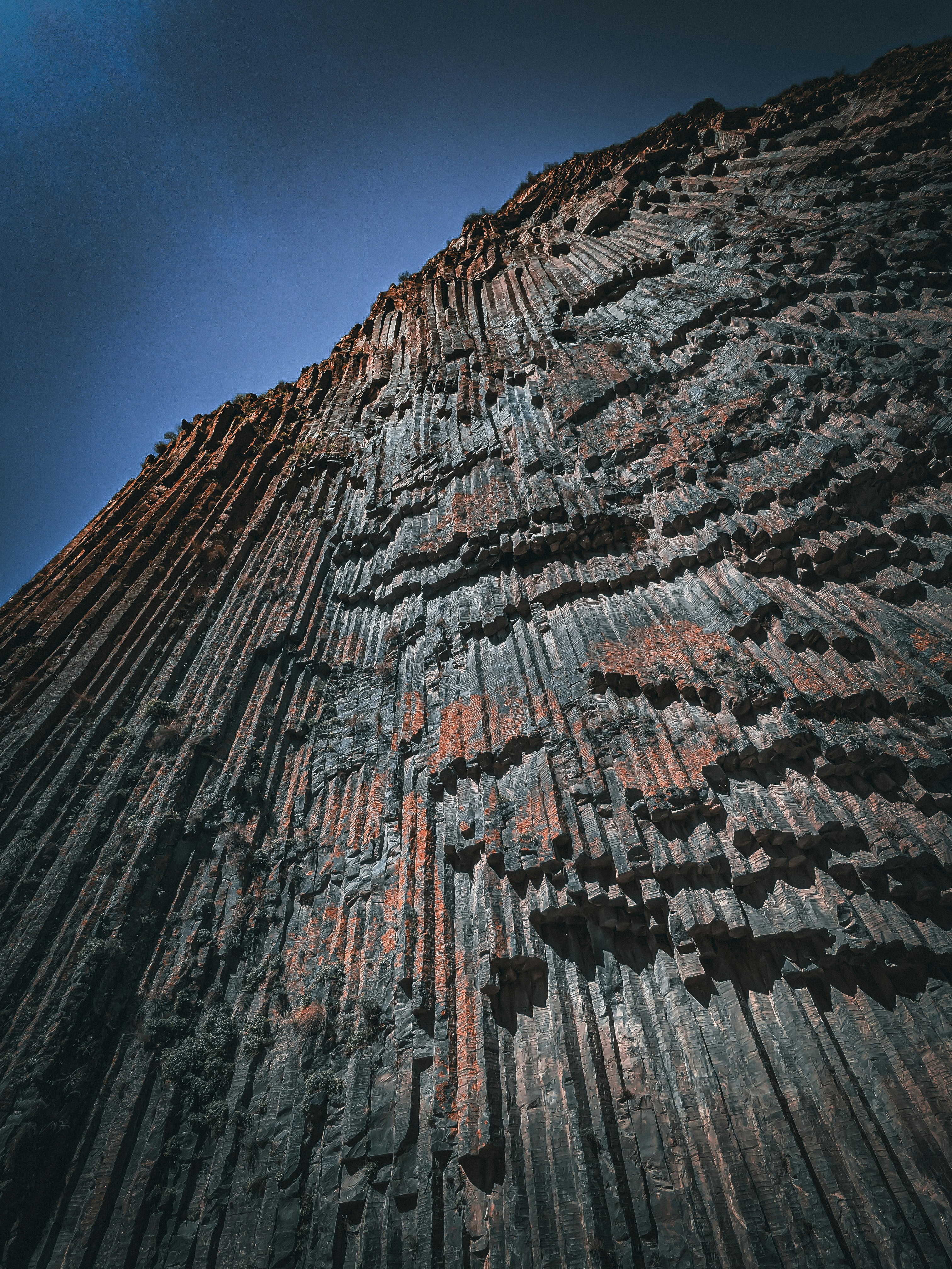 a view of the top of a rock formation