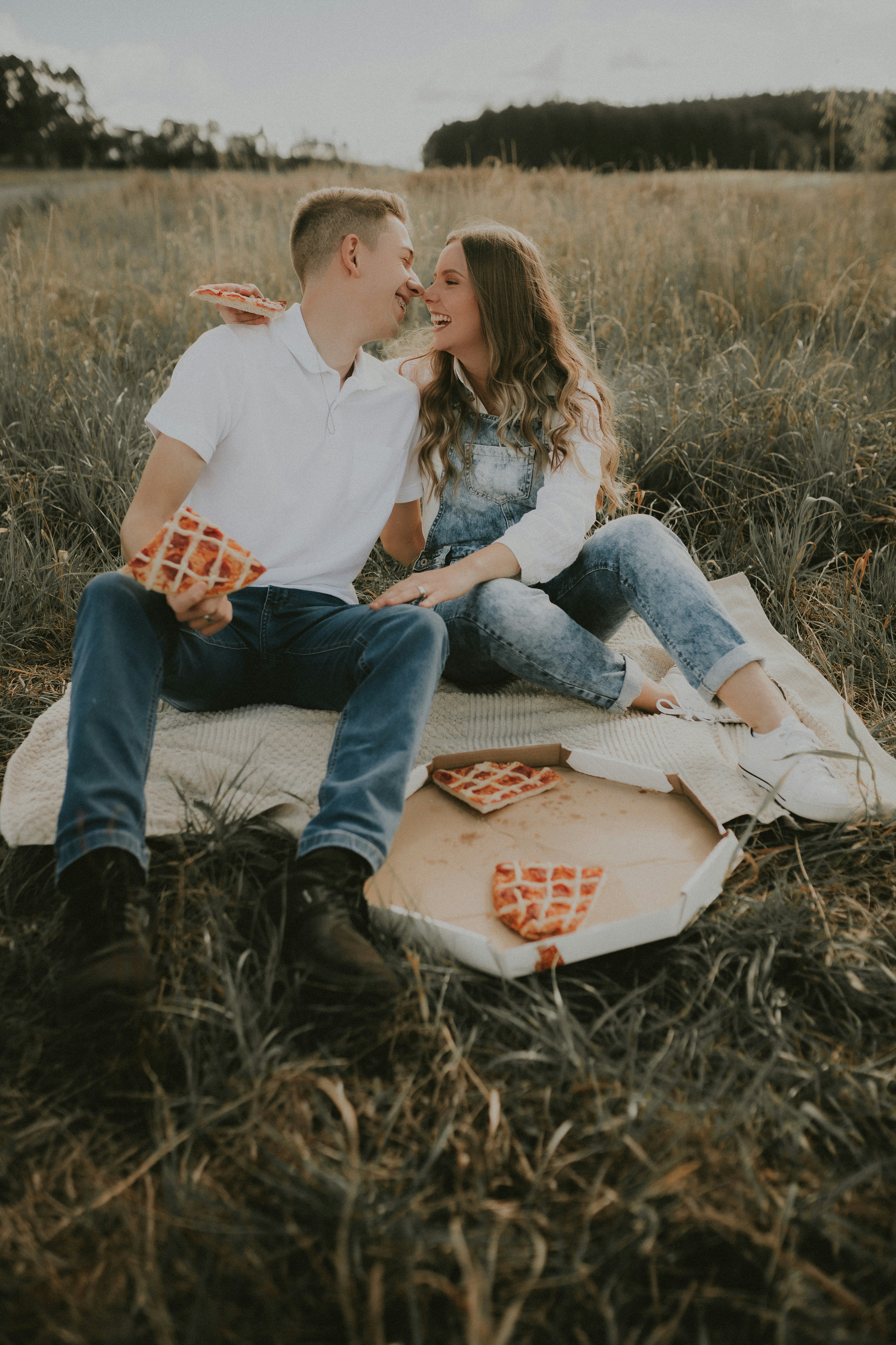 Photo by alexandermassph