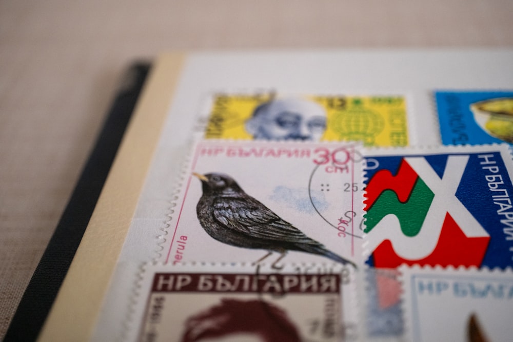 um close up de um livro com selos