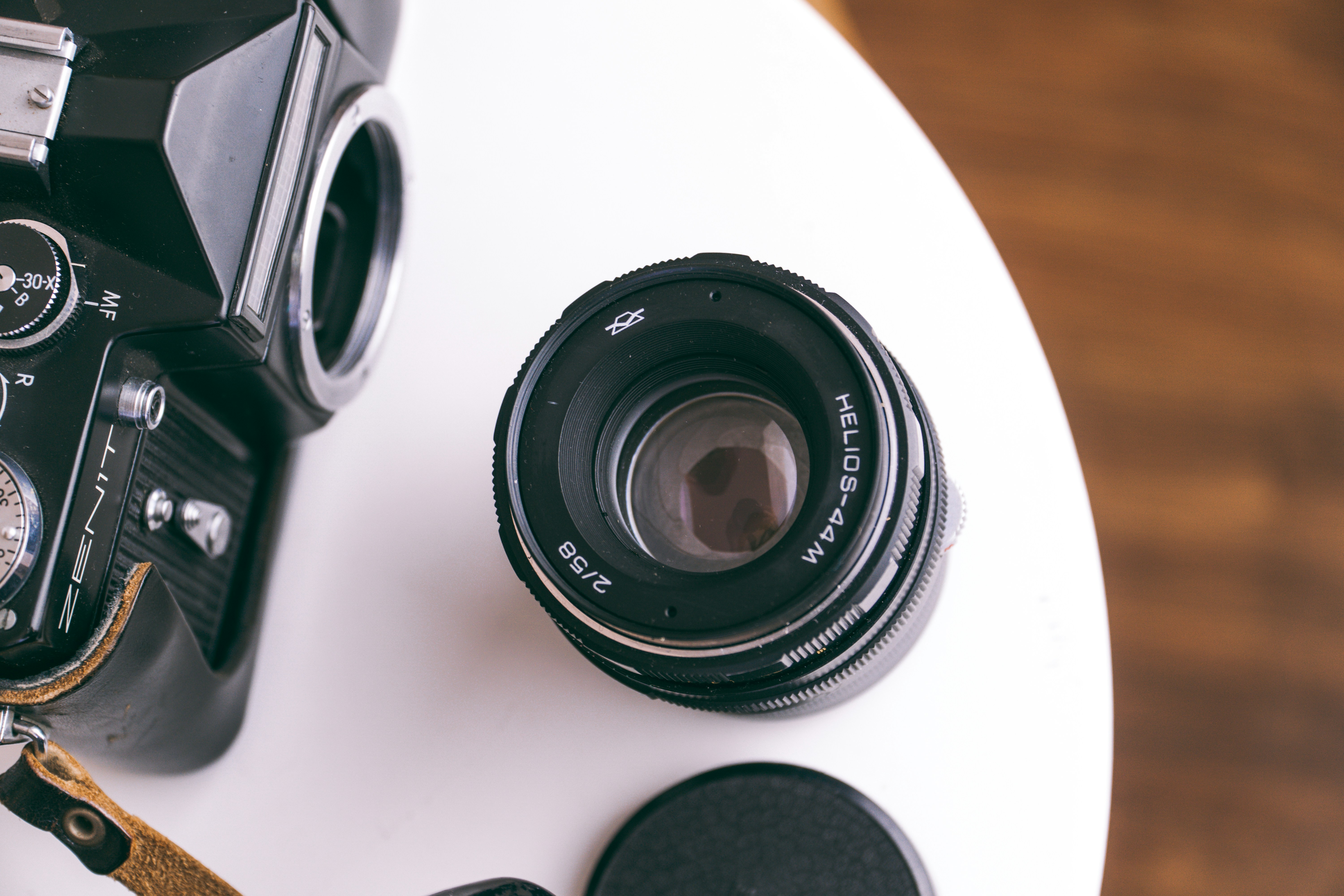 Photo by annaspoljar