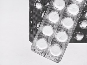 Image of ED medications packaging.