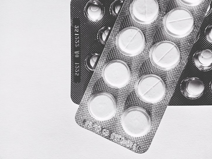 Close-up of a medicine carton printed on bleach card showcasing crisp, vibrant colors and precise edges.