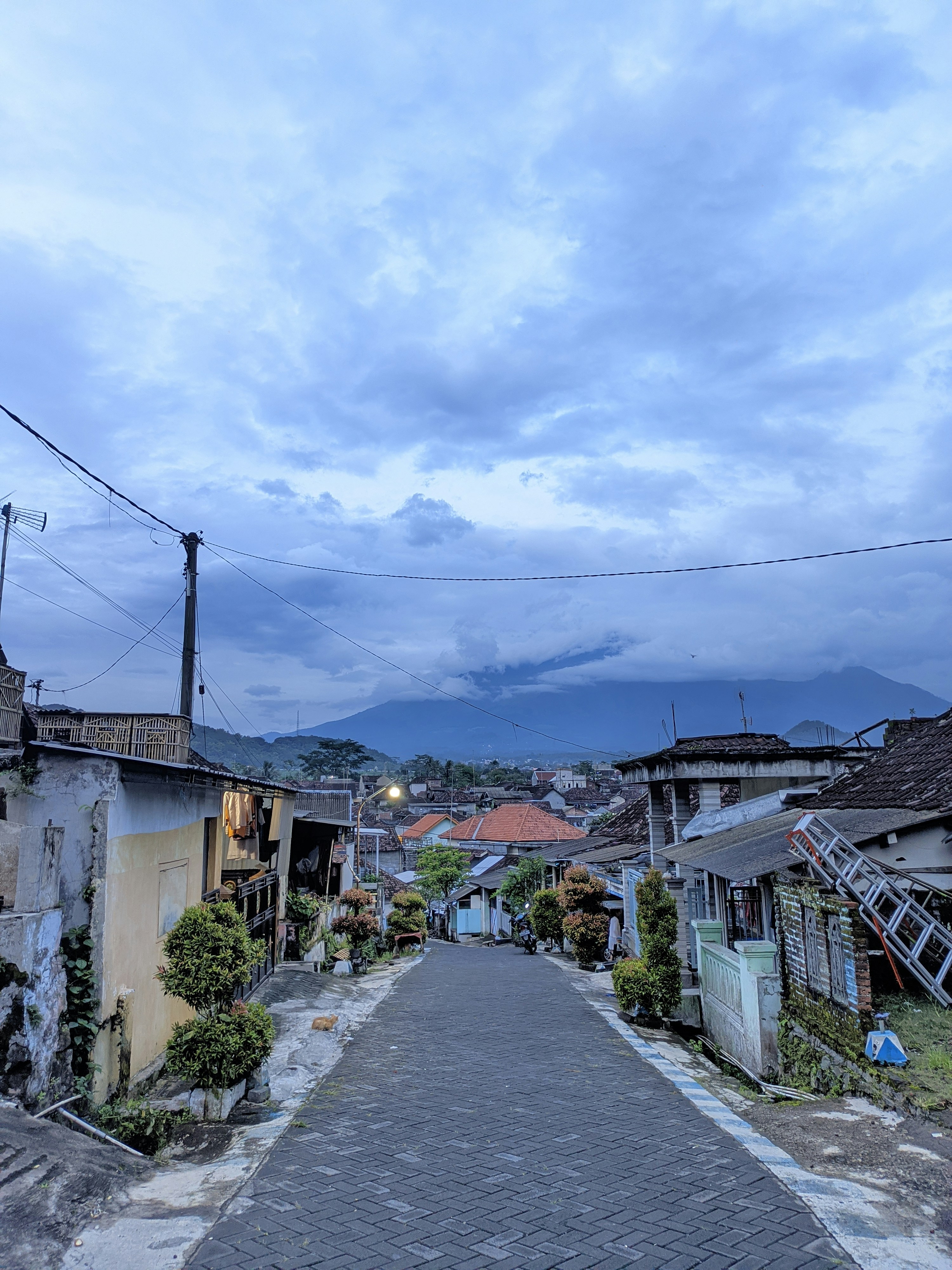 Accommodation and Infrastructure: Comfort vs Authenticity