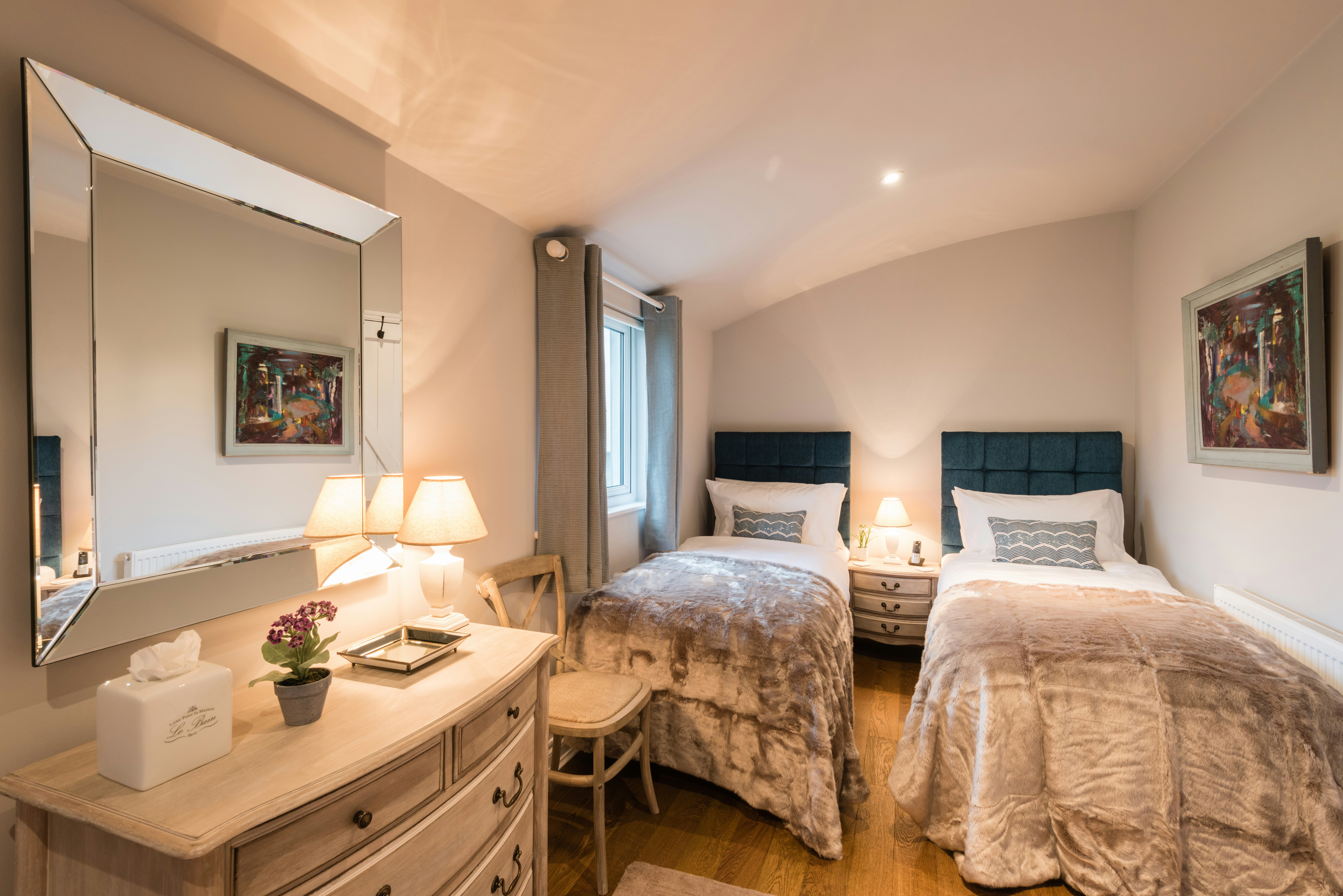 Photo by heathfieldestate