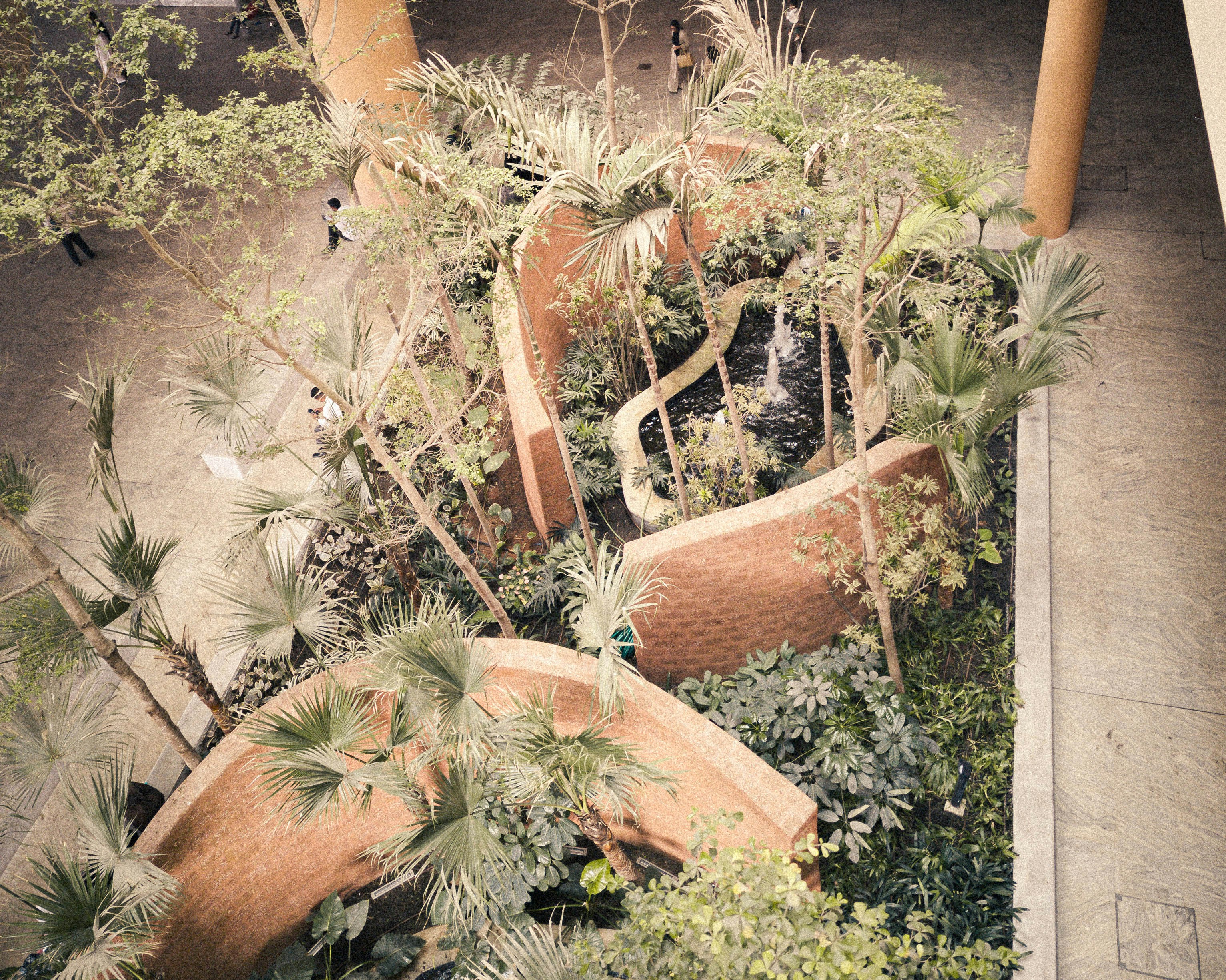 Transforming Ordinary Outdoor Areas into Extraordinary Green Escapes