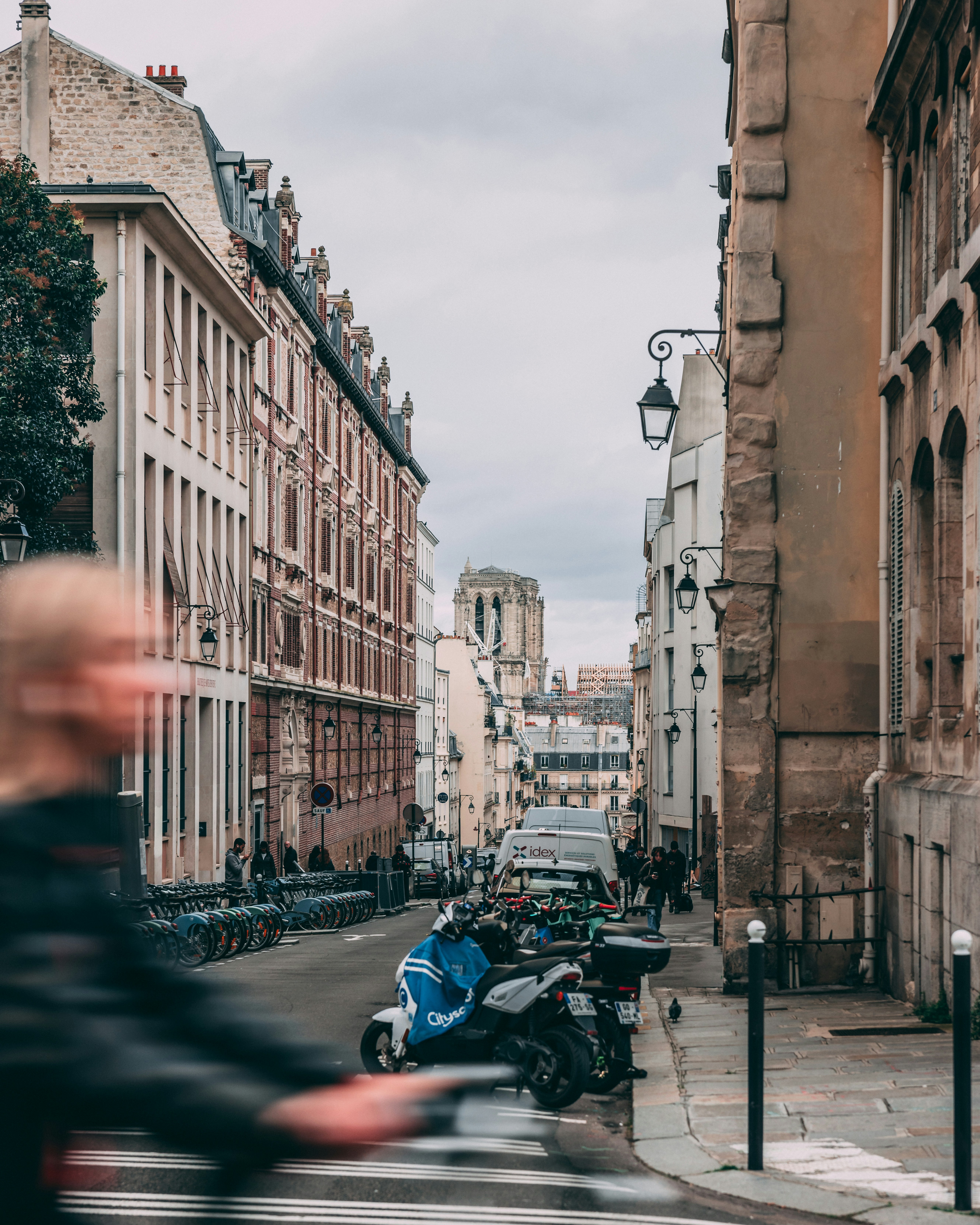 Photo by chalogallardo