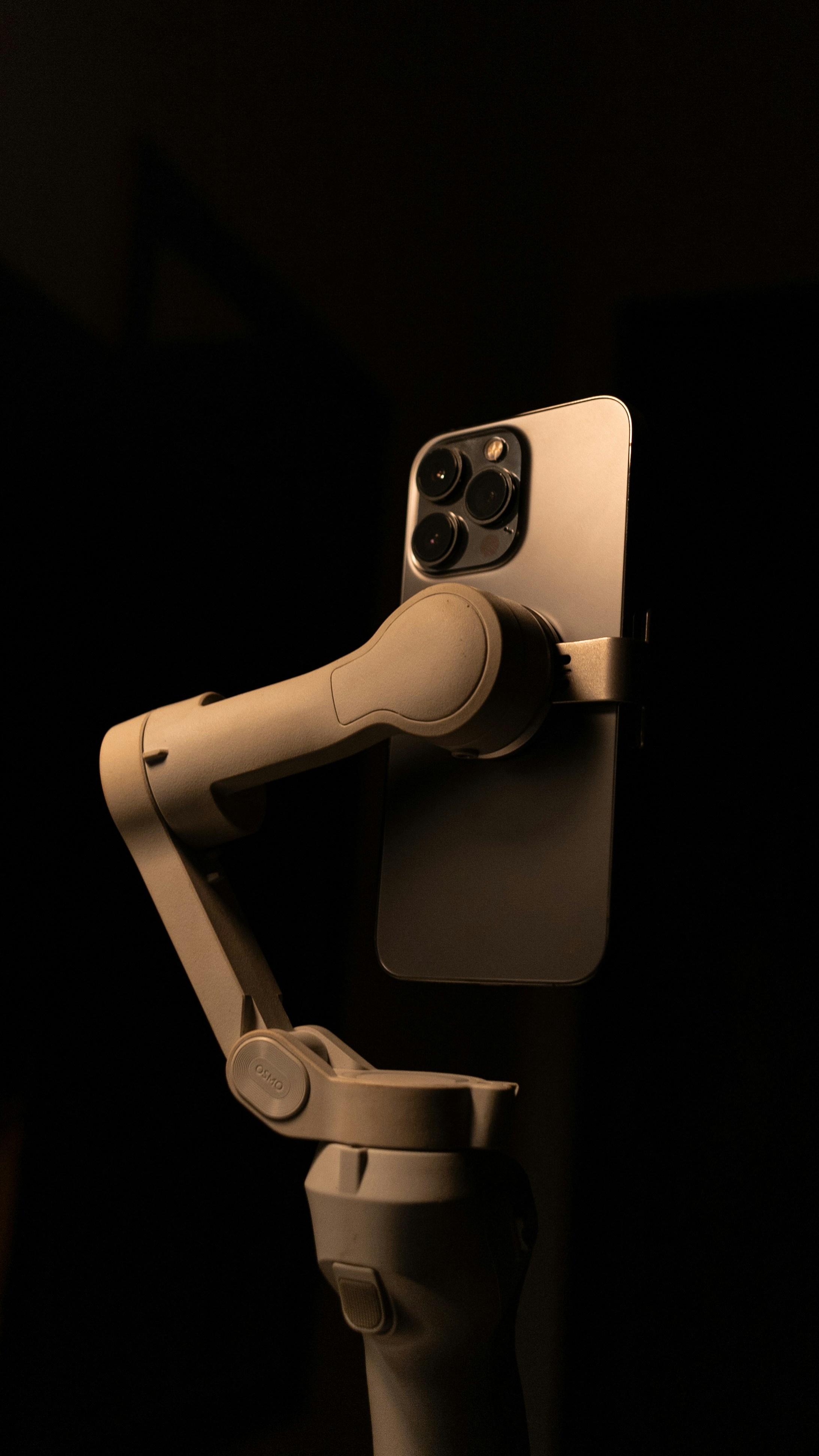 Samsung Galaxy Z Fold 7: Gimbal Bawaan Tersembunyi untuk Foto Konser Super Stabil!