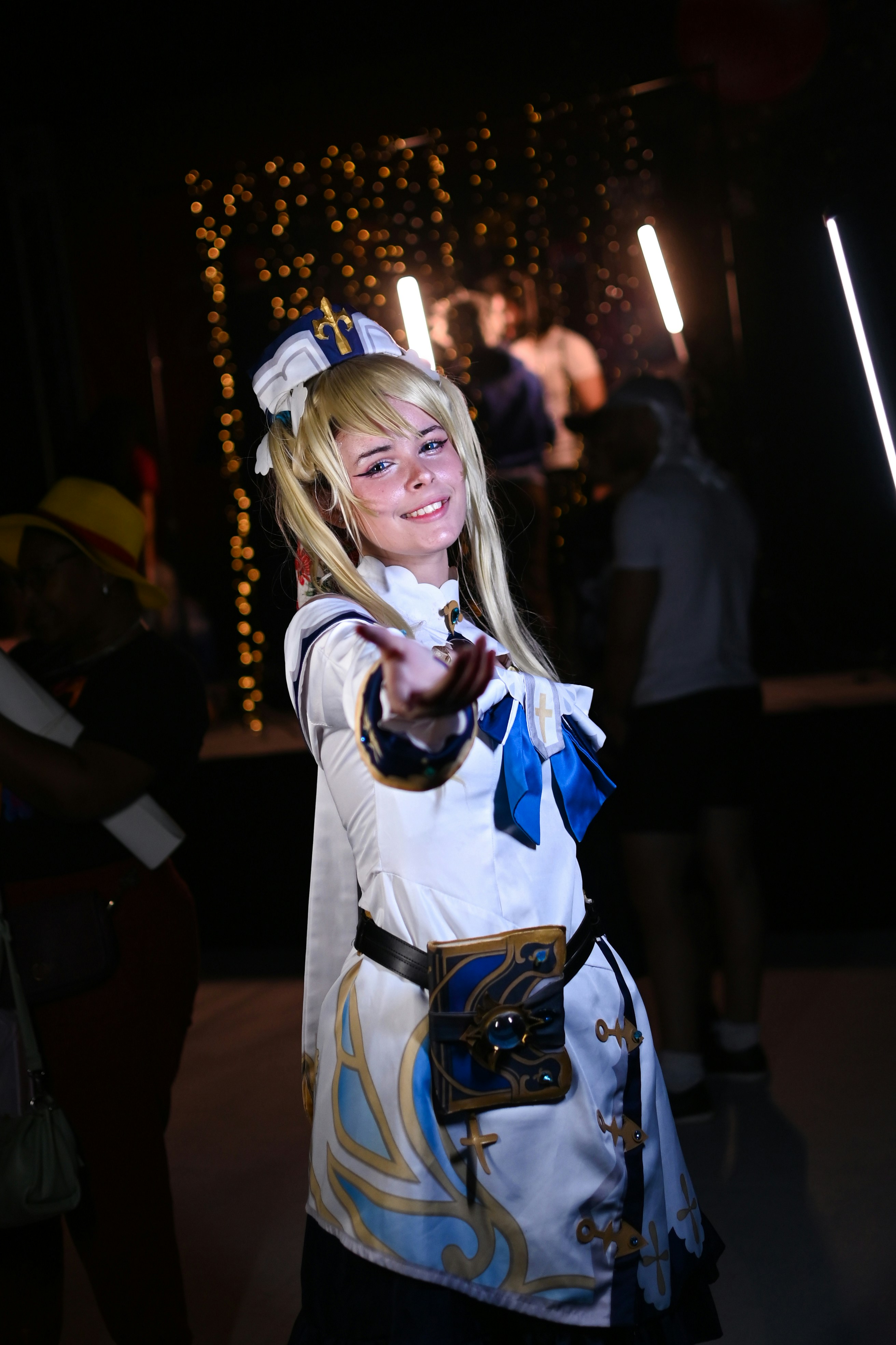 photo-1703091227848-a9b18674ae83?ixid=M3wxMjA3fDB8MXxzZWFyY2h8MTR8fGRlbW8lMjBzdGFybGlnaHQlMjBwcmluY2VzcyUyMHBhY2hpfGVufDB8fHx8MTc0NDY5Mjk4Mnww\u0026ixlib=rb-4.0.3