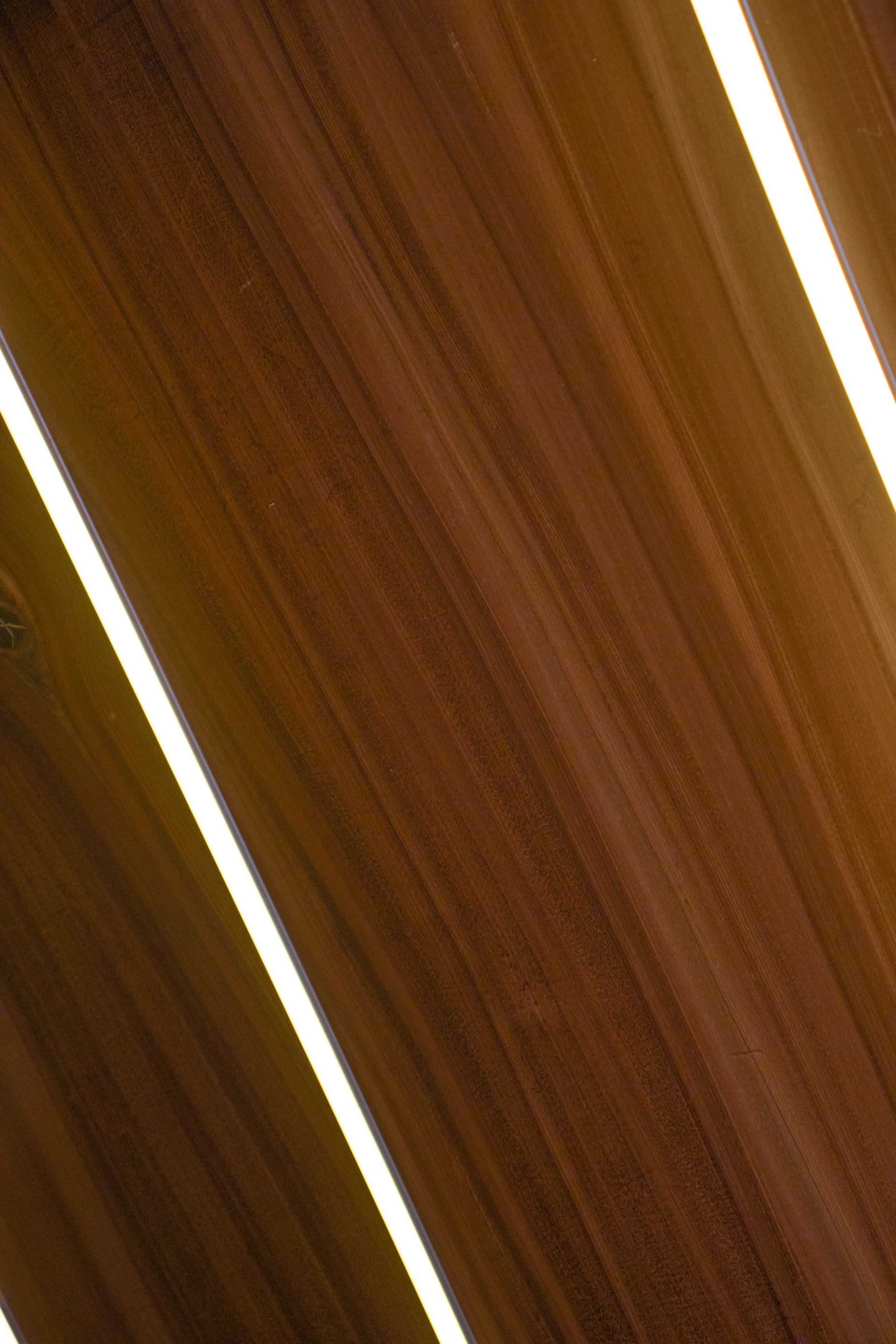 gray computer monitor